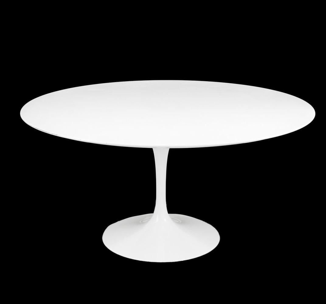 Mid-Century Modern Eero Saarinen Studio Studio 