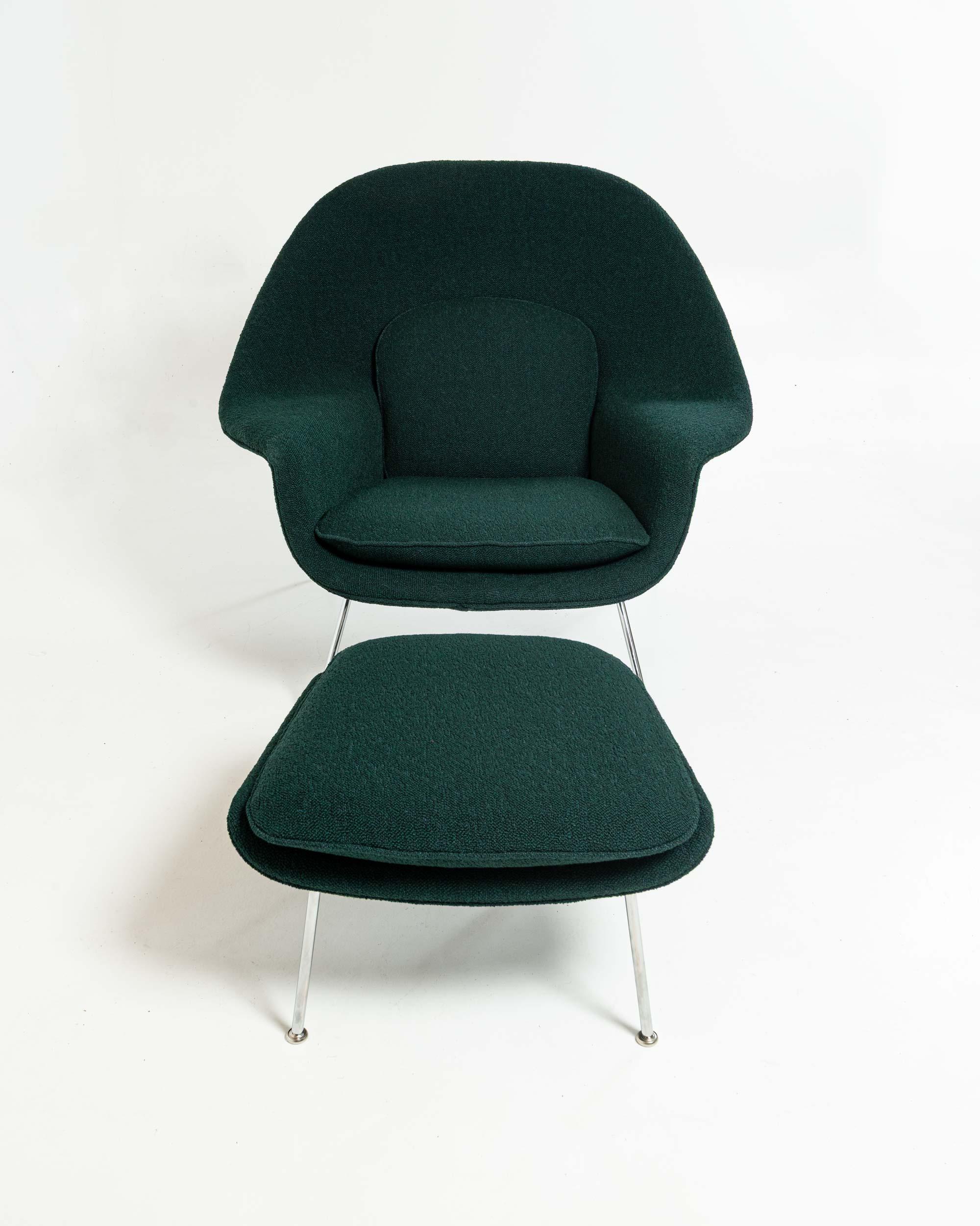 American Eero Saarinen Large Womb Chair and Ottoman in Forest Green Boucle For Sale