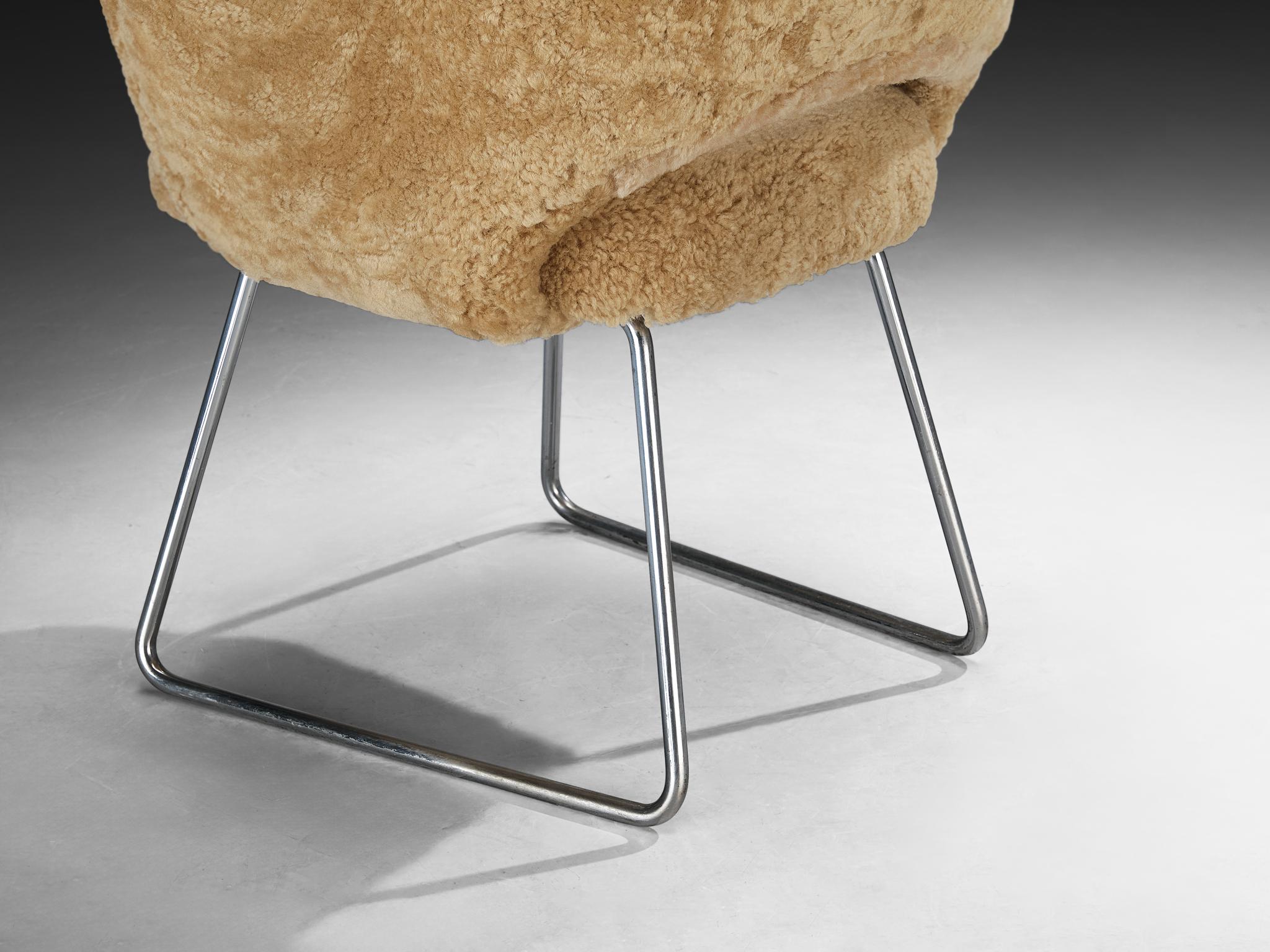 Metal Eero Saarinen Limited Edition ‘Conference’ Armchair in Sheepskin For Sale