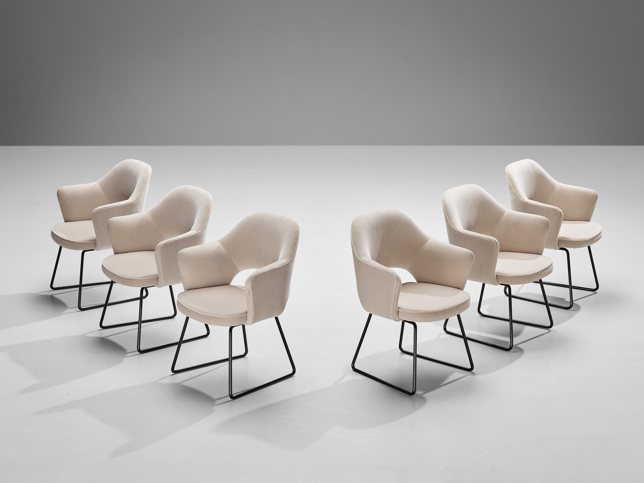 Eero Saarinen for Knoll International, limited edition ‘Conference’ armchairs, velvet, coated metal, France, Paris, designed in 1957

This set of armchairs was commissioned by the UNESCO Headquarters located in Paris. This iconic building was