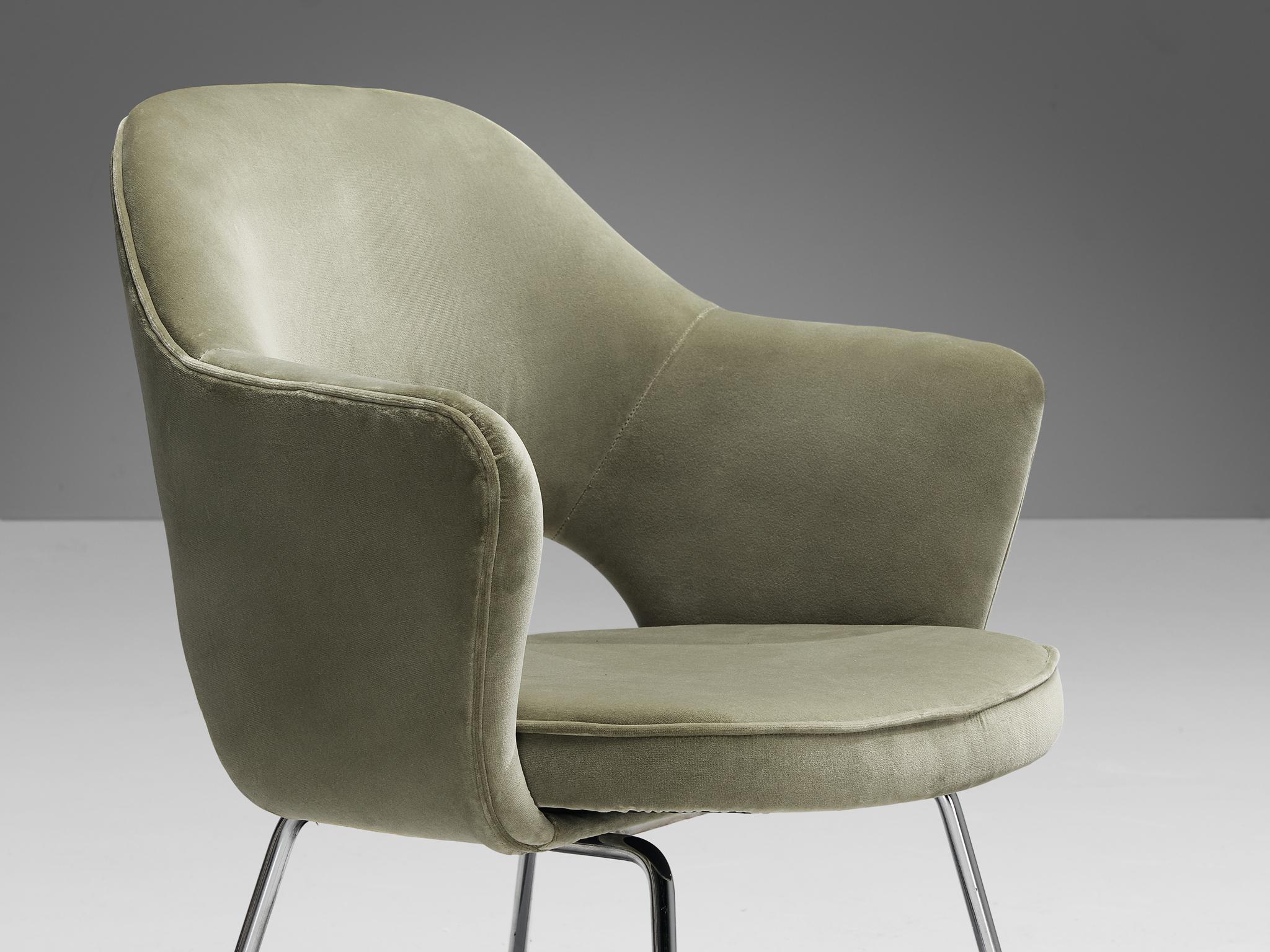 Eero Saarinen Limited Edition ‘Conference’ Armchairs of UNESCO Paris  In Good Condition For Sale In Waalwijk, NL