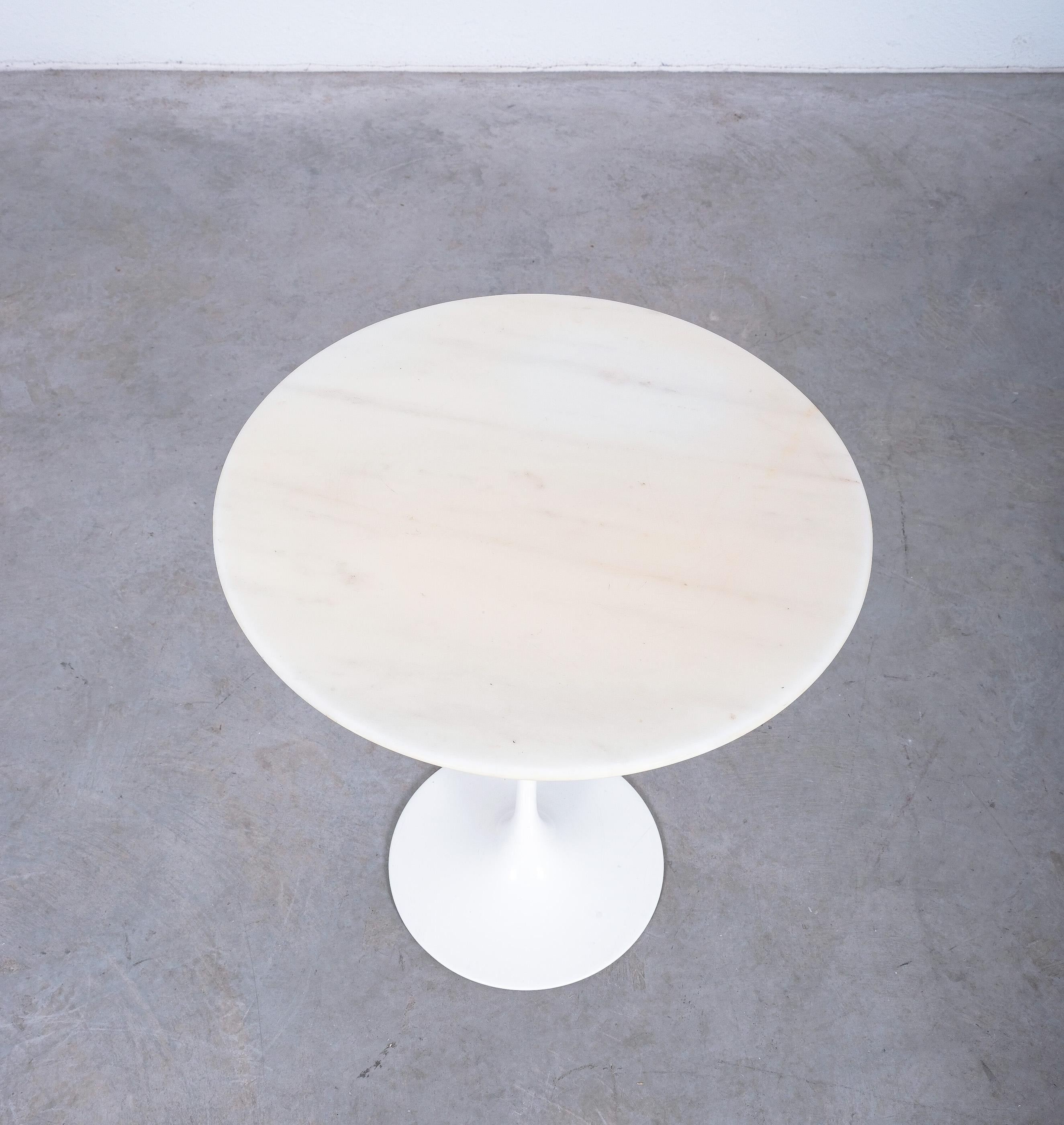 American Eero Saarinen Marble Side Table for Knoll, 1960 For Sale