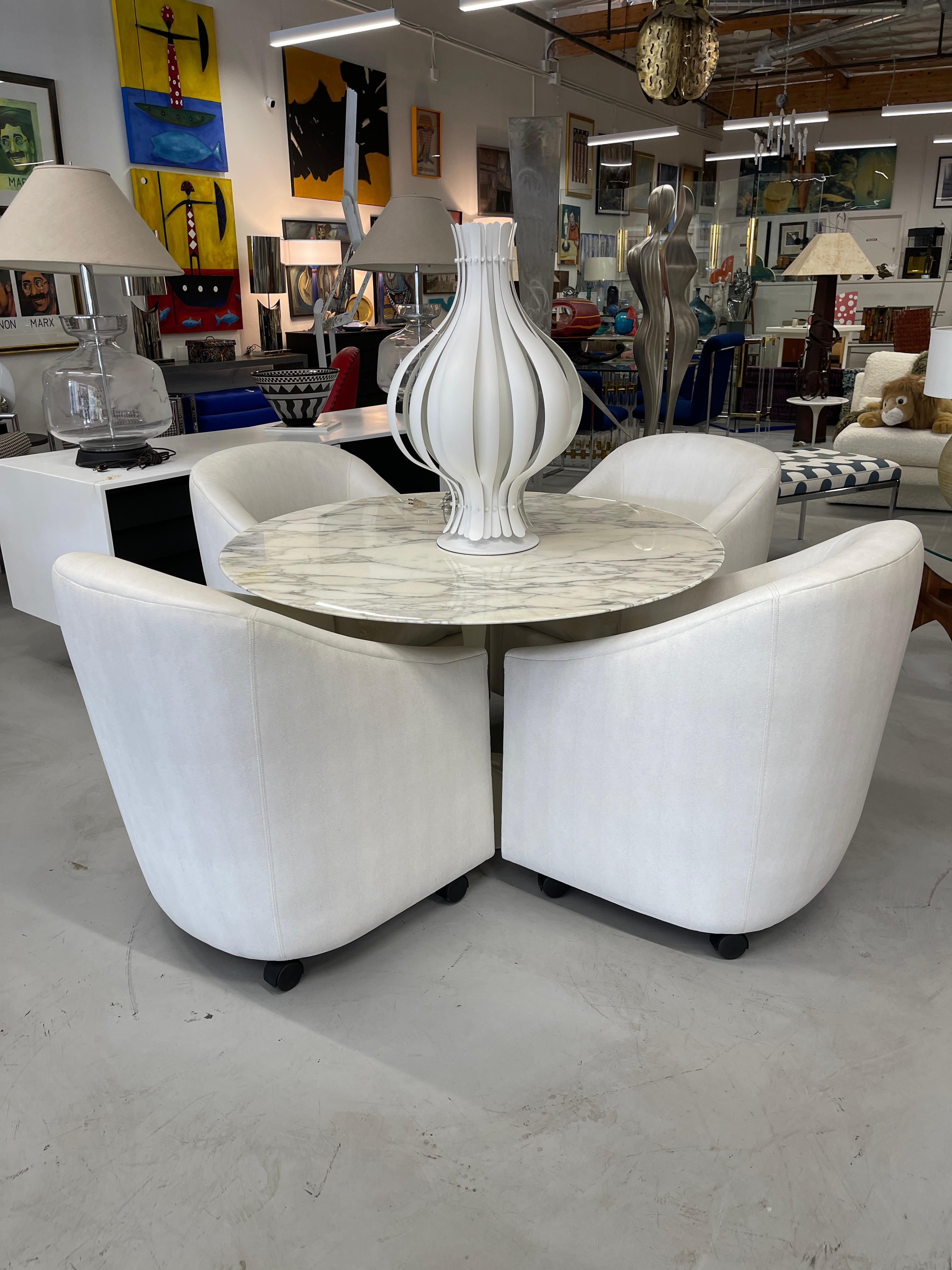 Eero Saarinen Marble Top Knoll Tulip Table 8