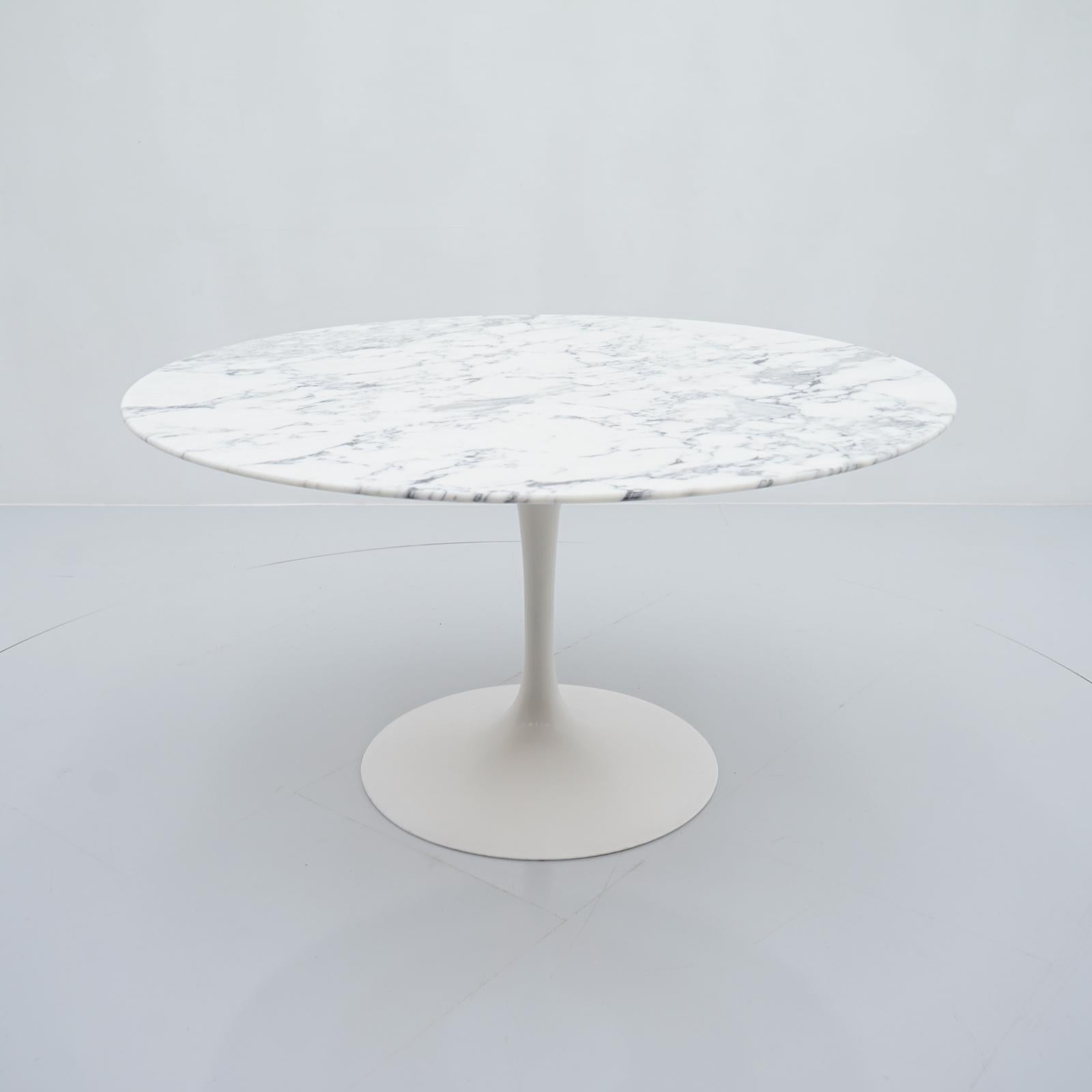 Round Tulip Marble dining table by Eero Saarinen for Knoll International.
Carrara marble top on an Aluminum Tulip base. The table was purchased in the 1970s. The condition is very good. 



Details

Creator: Knoll Int. (Maker), Eero Saarinen