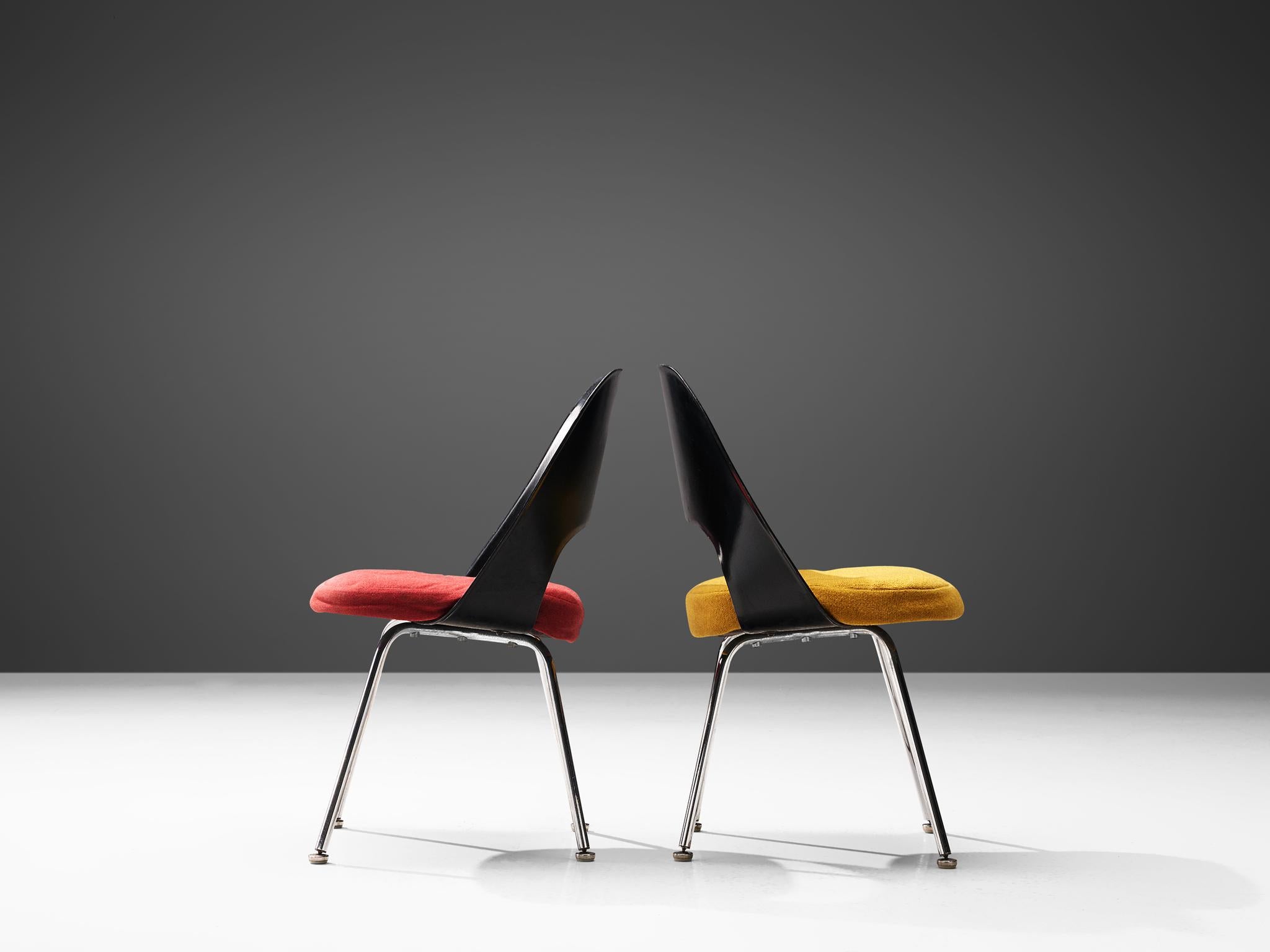 Eero Saarinen 'Model 72'  Dining Chairs 2