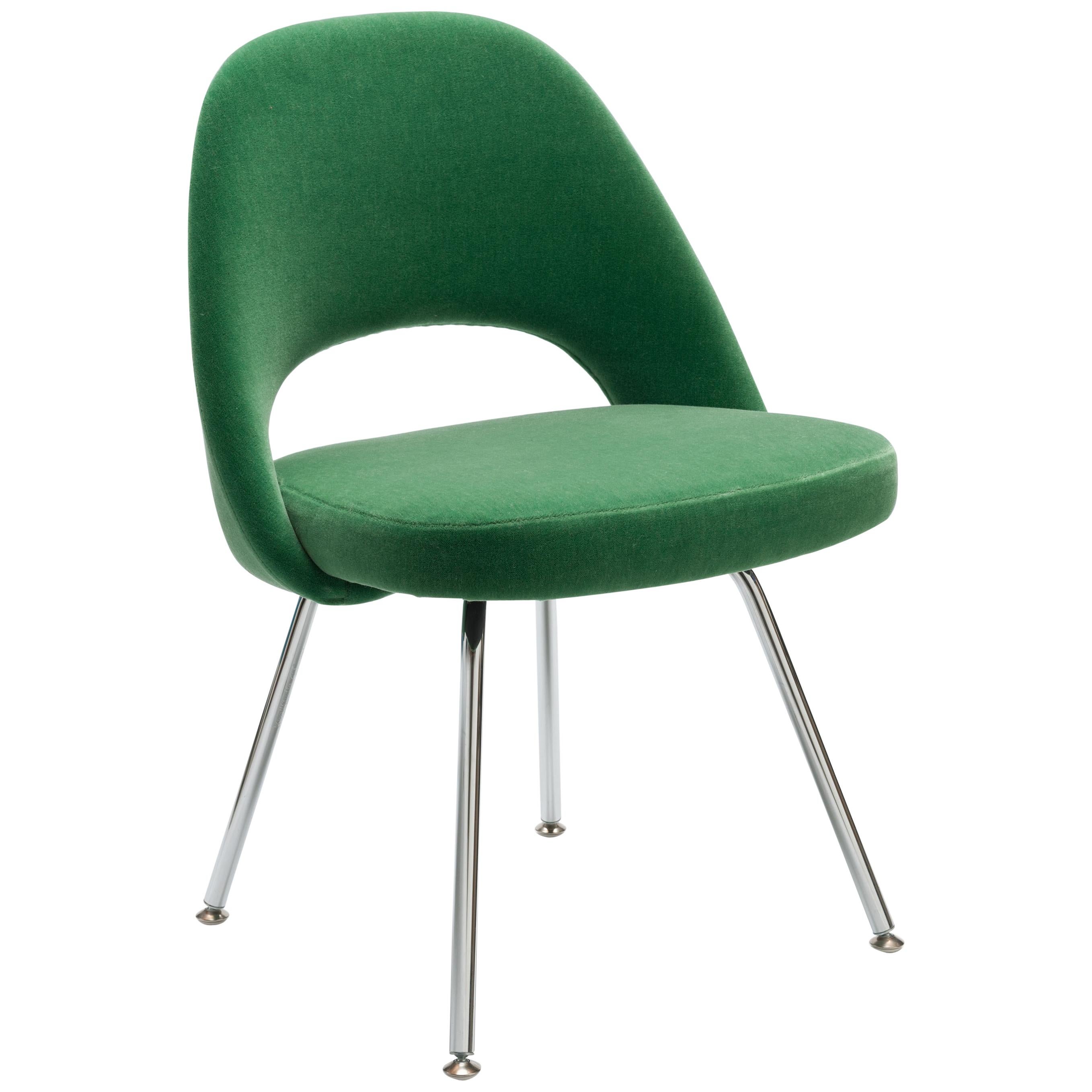 Eero Saarinen Model 72, Executive Side Chair in Green Mohair Fabric by Knoll