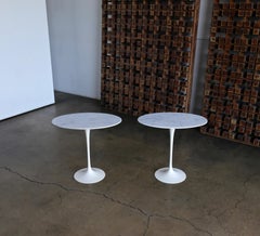 Eero Saarinen Oval Carrara Marble Tulip Side Tables for Knoll, circa 1972
