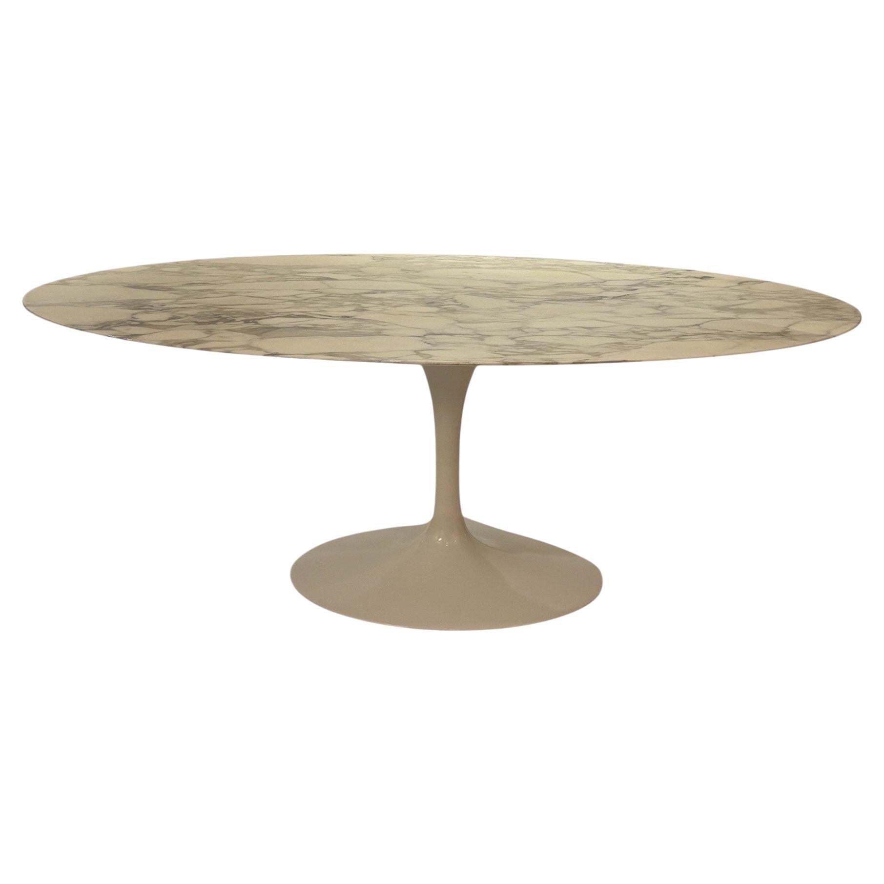 Eero Saarinen Oval Dinning Table for Knoll International, Swiss Production 1970s