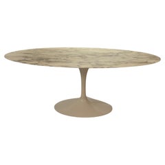 Eero Saarinen Oval Dinning Table for Knoll International, Swiss Production 1970s