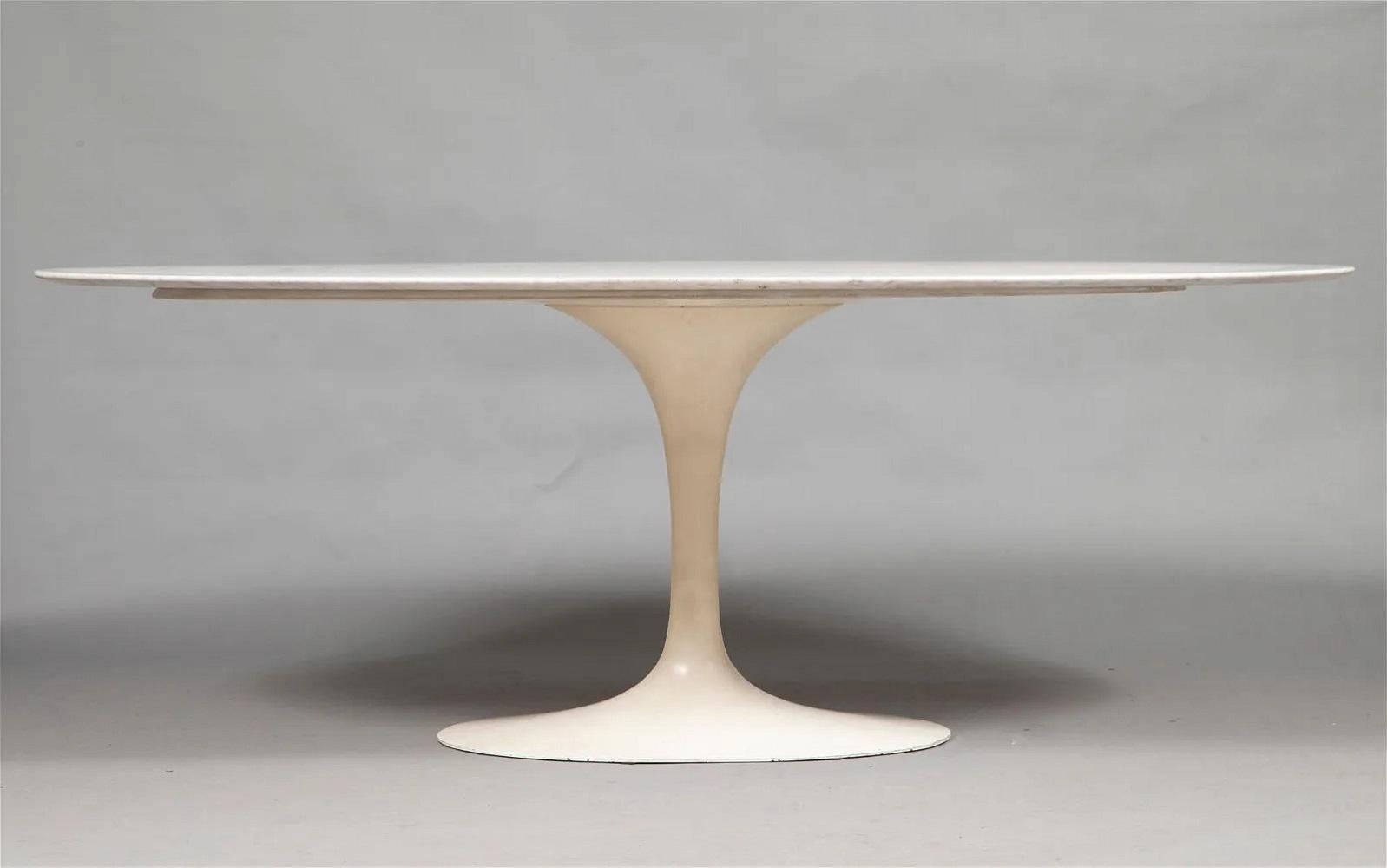 1960's Eero Saarinen Oval Marble Top Dining Table for Knoll. Tulip style base is enameled aluminum.