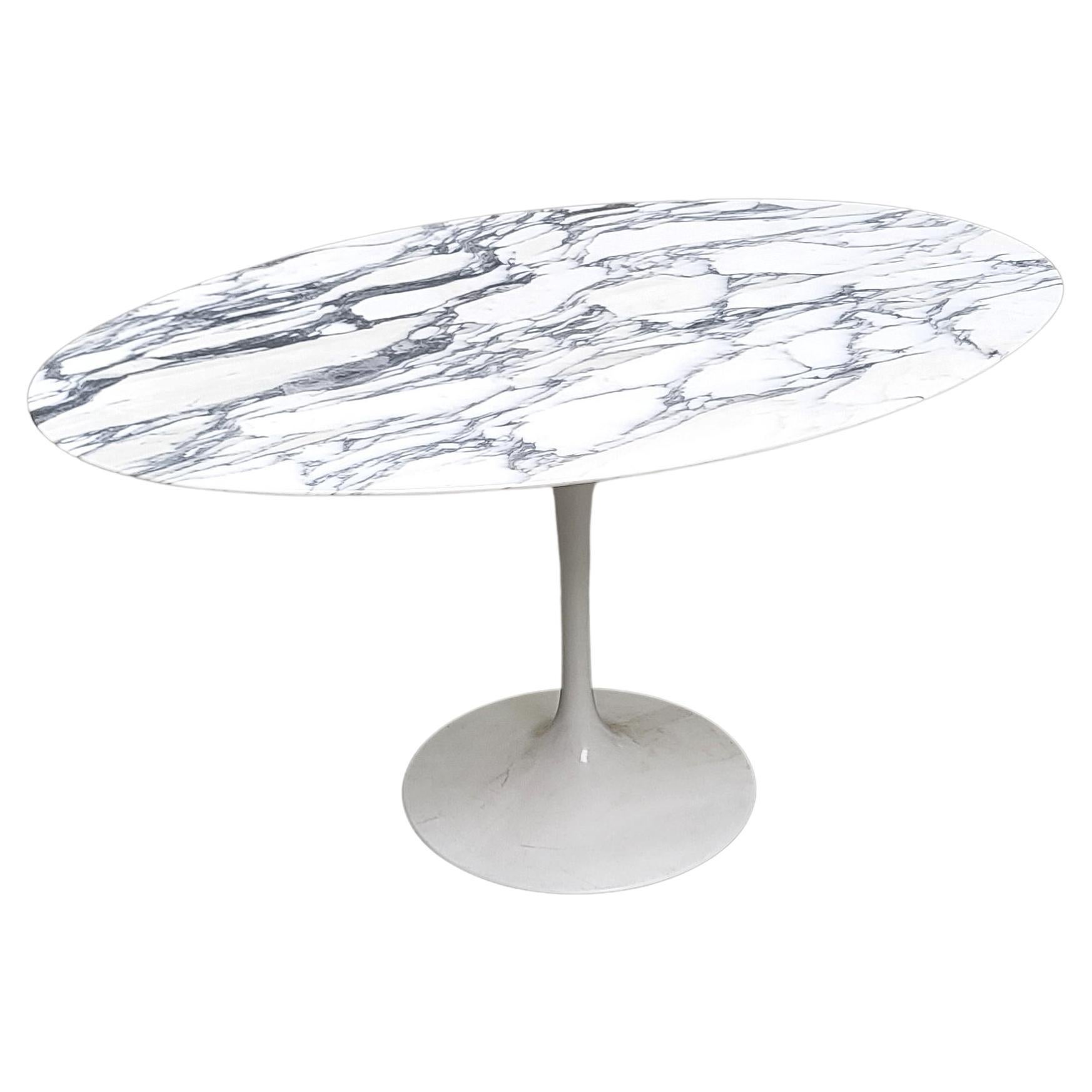 Eero Saarinen Oval Marble Tulip Dining Table by Knoll 1970s For Sale