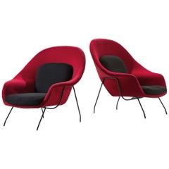 Eero Saarinen Pair of ‘Womb’ Lounge Chairs in Red and Black Upholstery