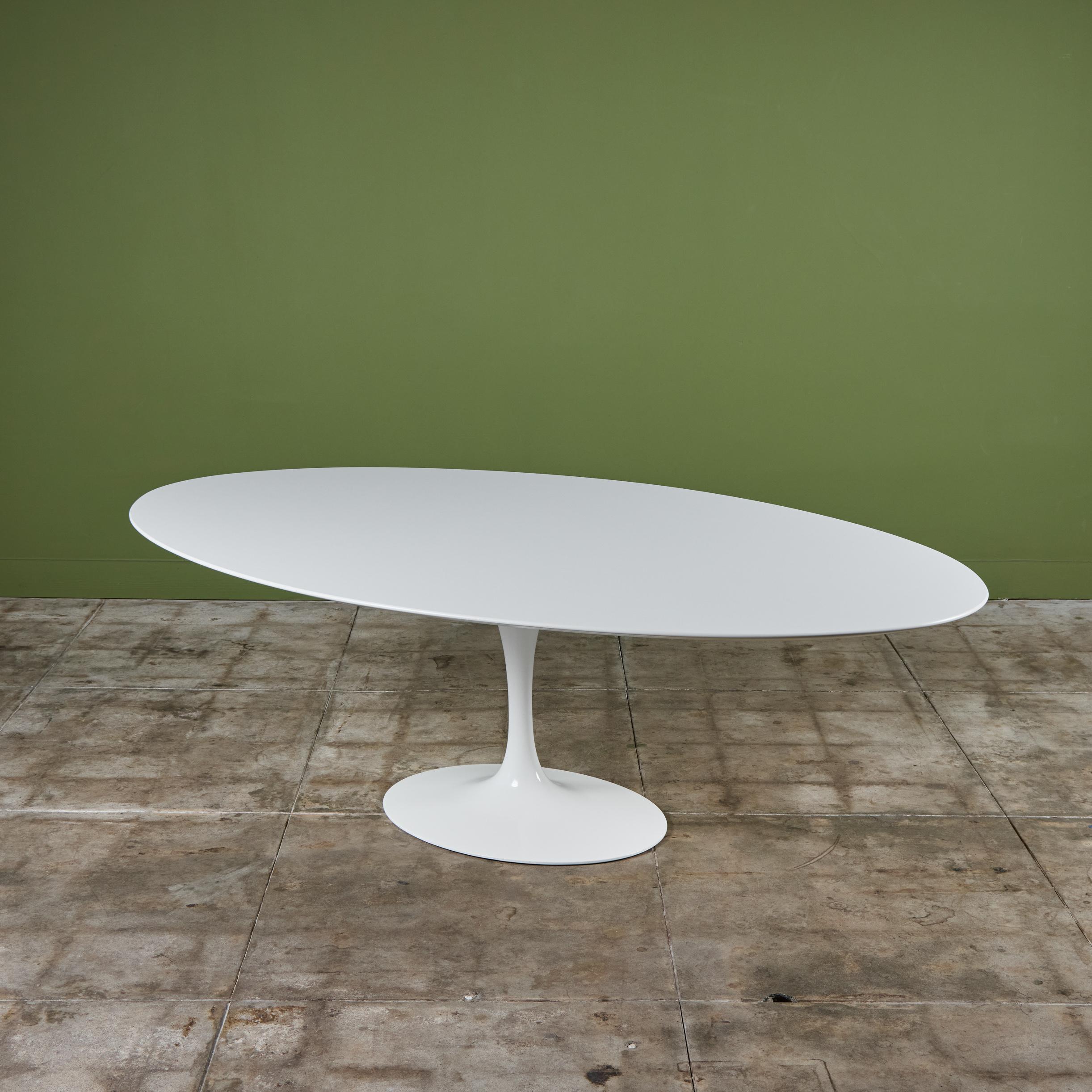 Mesa de comedor/escritorio con pedestal Eero Saarinen para Knoll International en venta 4