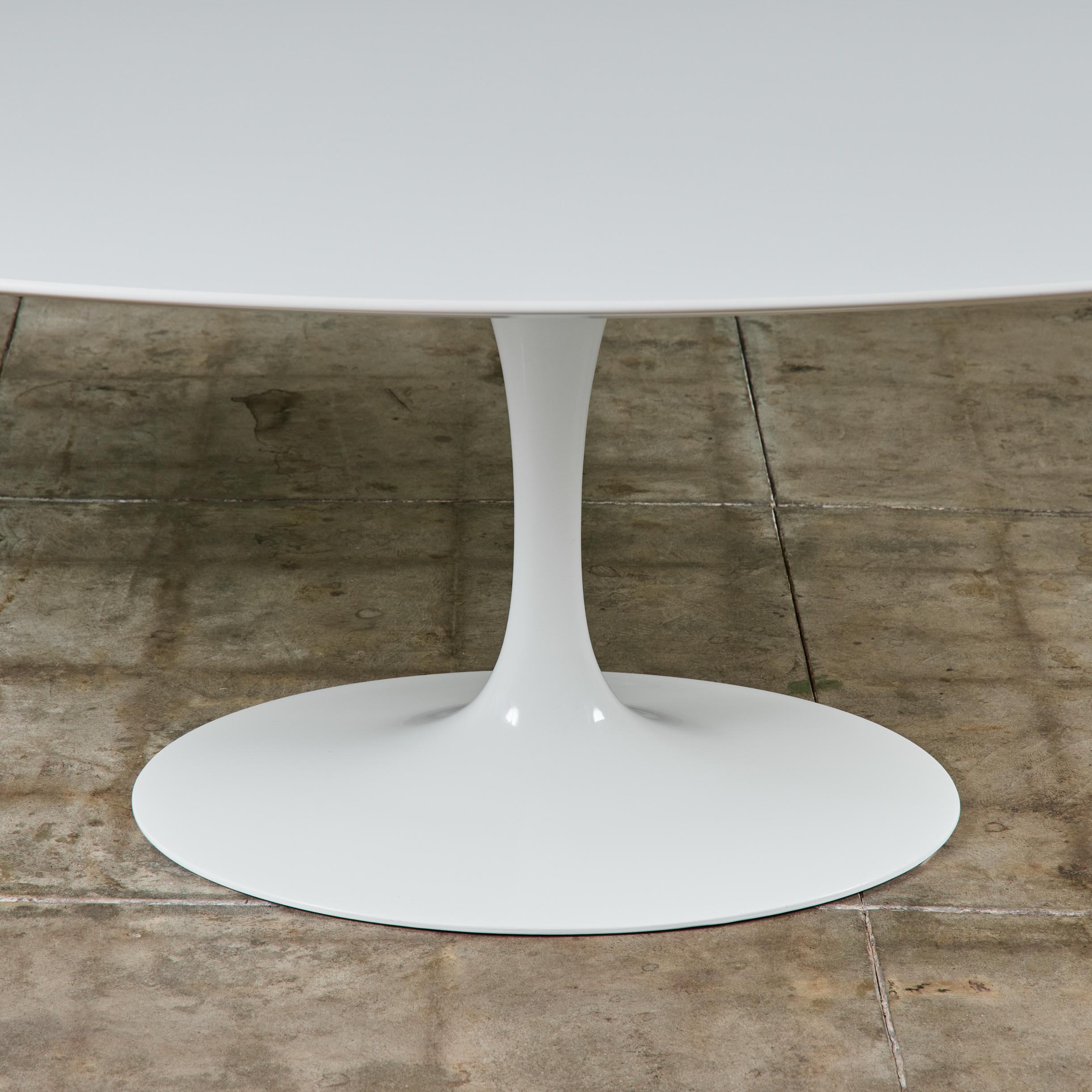 Mesa de comedor/escritorio con pedestal Eero Saarinen para Knoll International en venta 10
