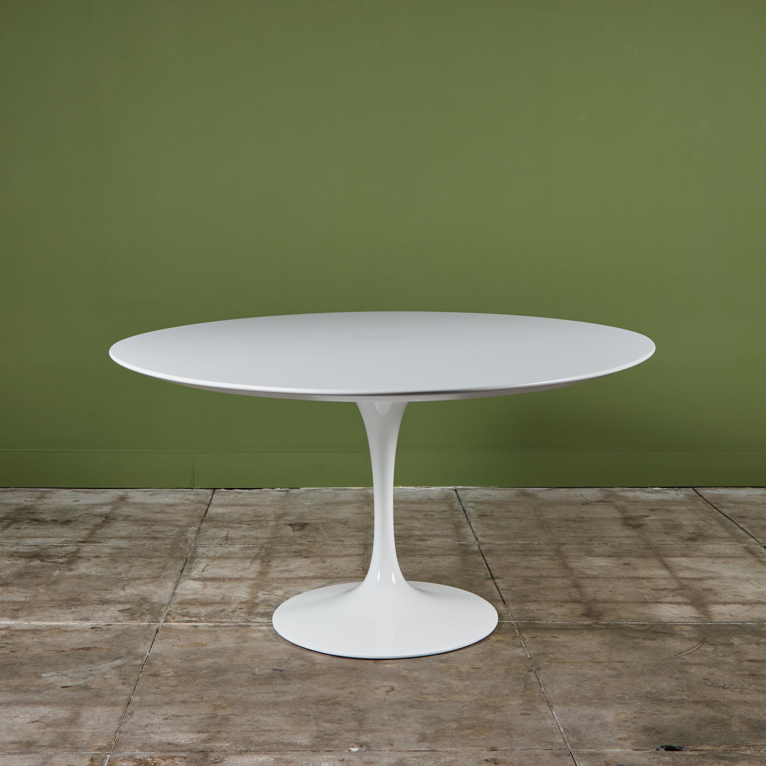 Mesa de comedor/escritorio con pedestal Eero Saarinen para Knoll International en venta 2