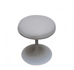 Eero Saarinen für Knoll Weißer 'Tulpen'-Hocker Italien 1960er Jahre