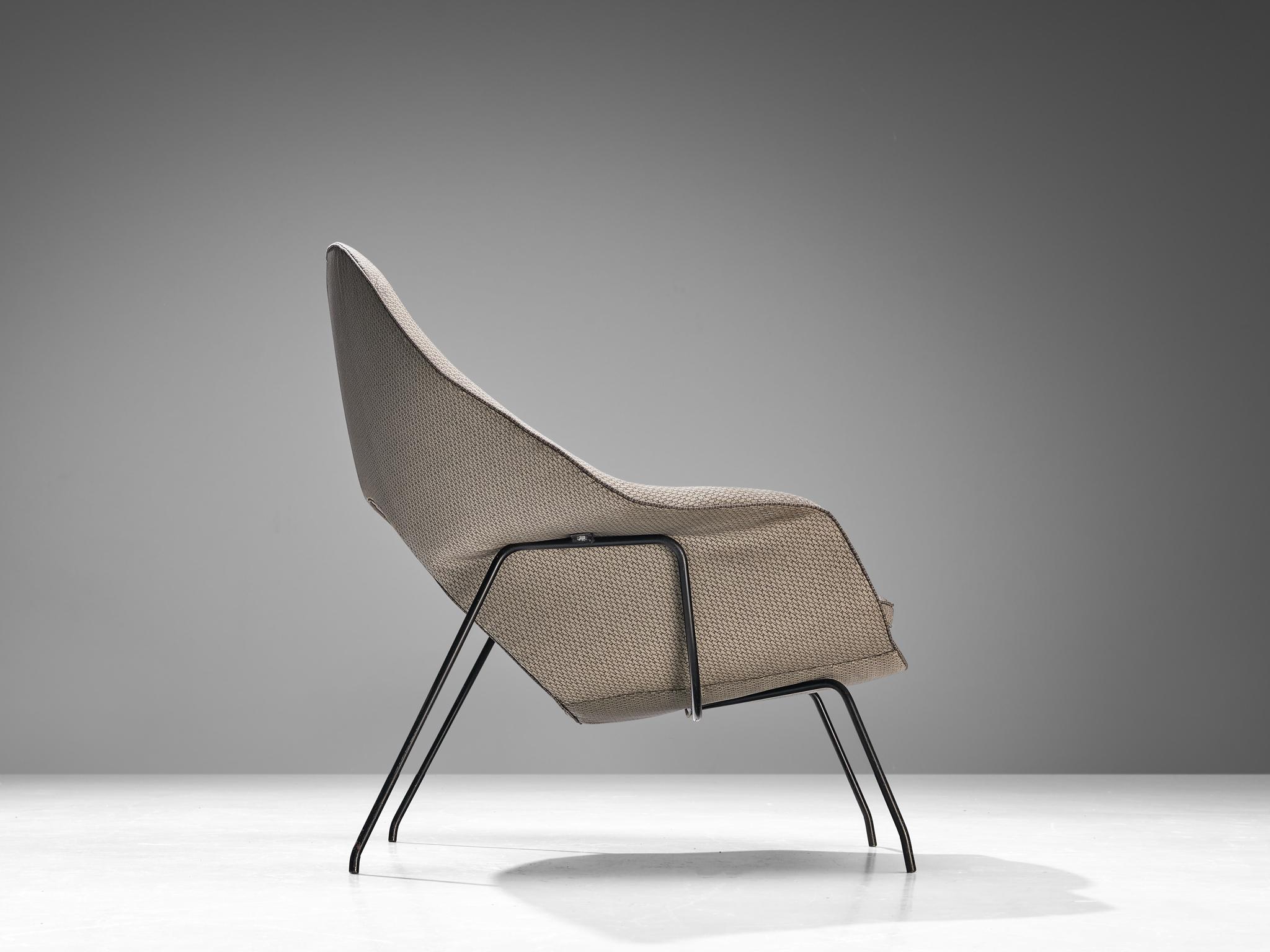 Rare et ancienne chaise « Femme » d'Eero Saarinen en tissu gris et métal Bon état - En vente à Waalwijk, NL