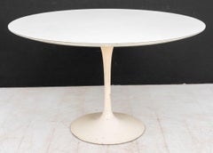 Eero Saarinen Round Tulip Dining Table