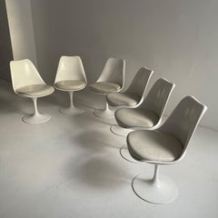 Eero Saarinen Set of Six Tulip Swivel Chairs Original Leather Seats, Knoll 1970s