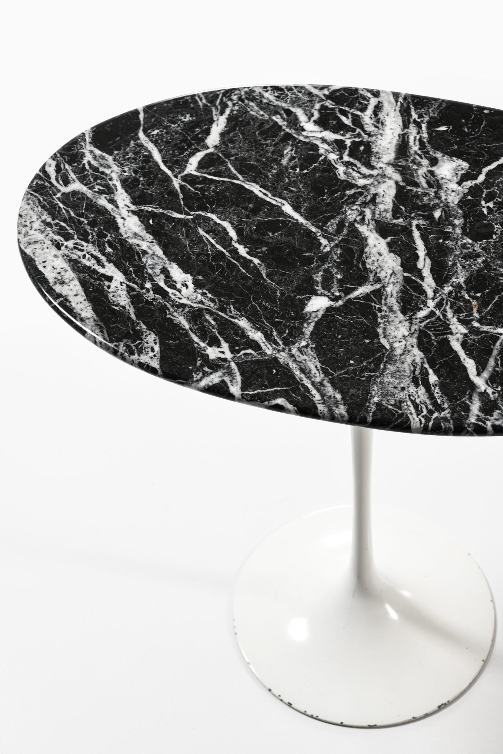 Metallo Tavolino Eero Saarinen Prodotto da Knoll International in vendita
