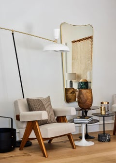 Petite table basse ronde Eero Saarinen avec plateau en marbre gris et piètement blanc