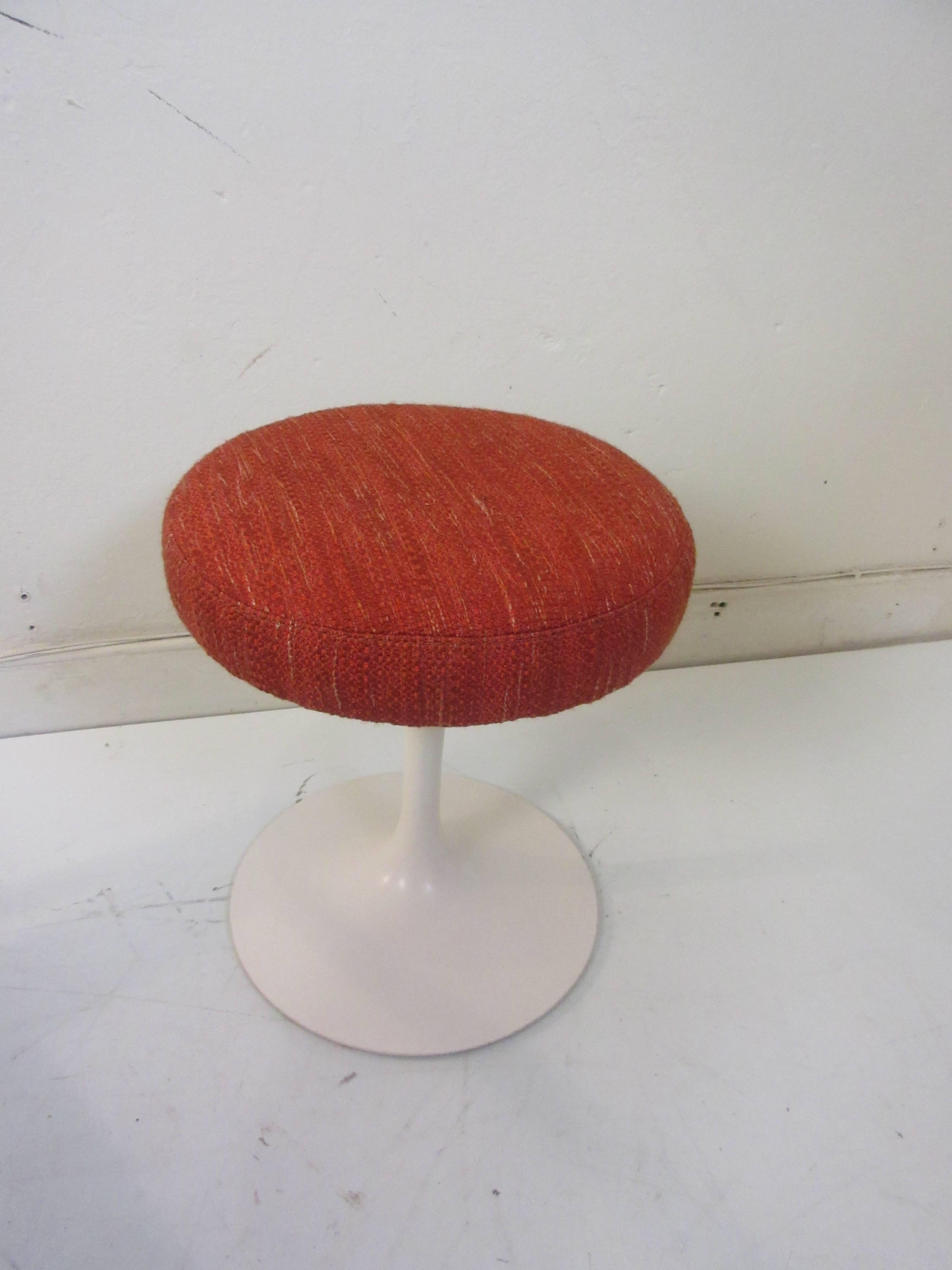 Mid-20th Century Eero Saarinen Stool for Knoll International