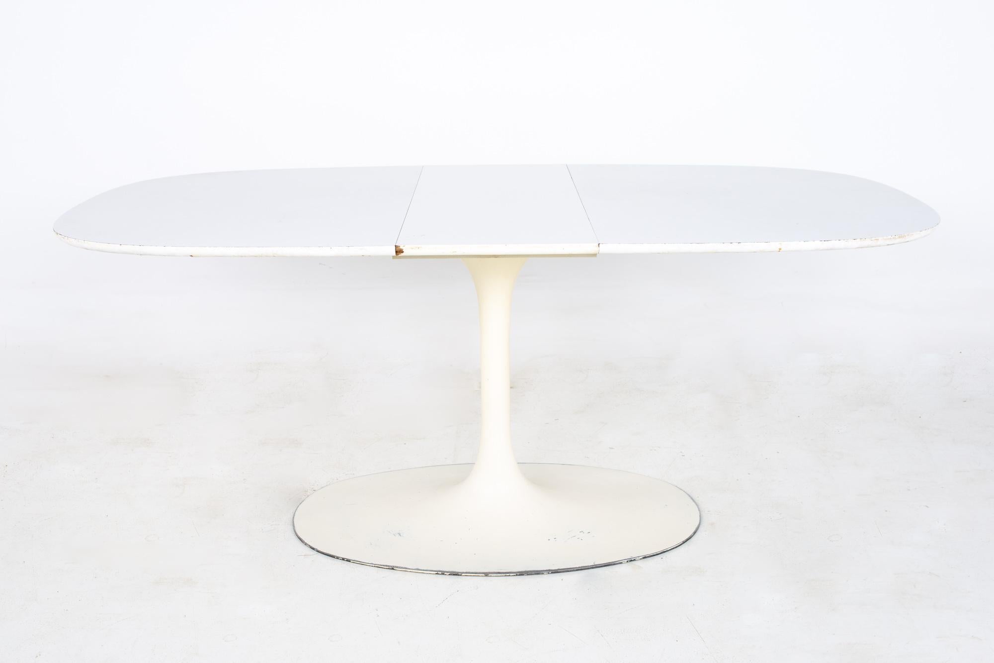 Eero Saarinen Style Burke Mid Century Expanding Oval Tulip Base Dining Table 1