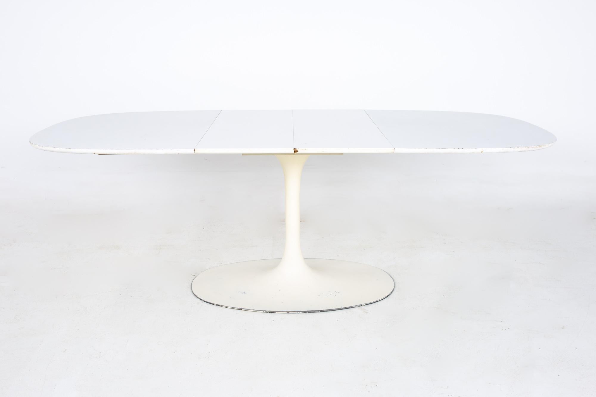 Eero Saarinen Style Burke Mid Century Expanding Oval Tulip Base Dining Table 6