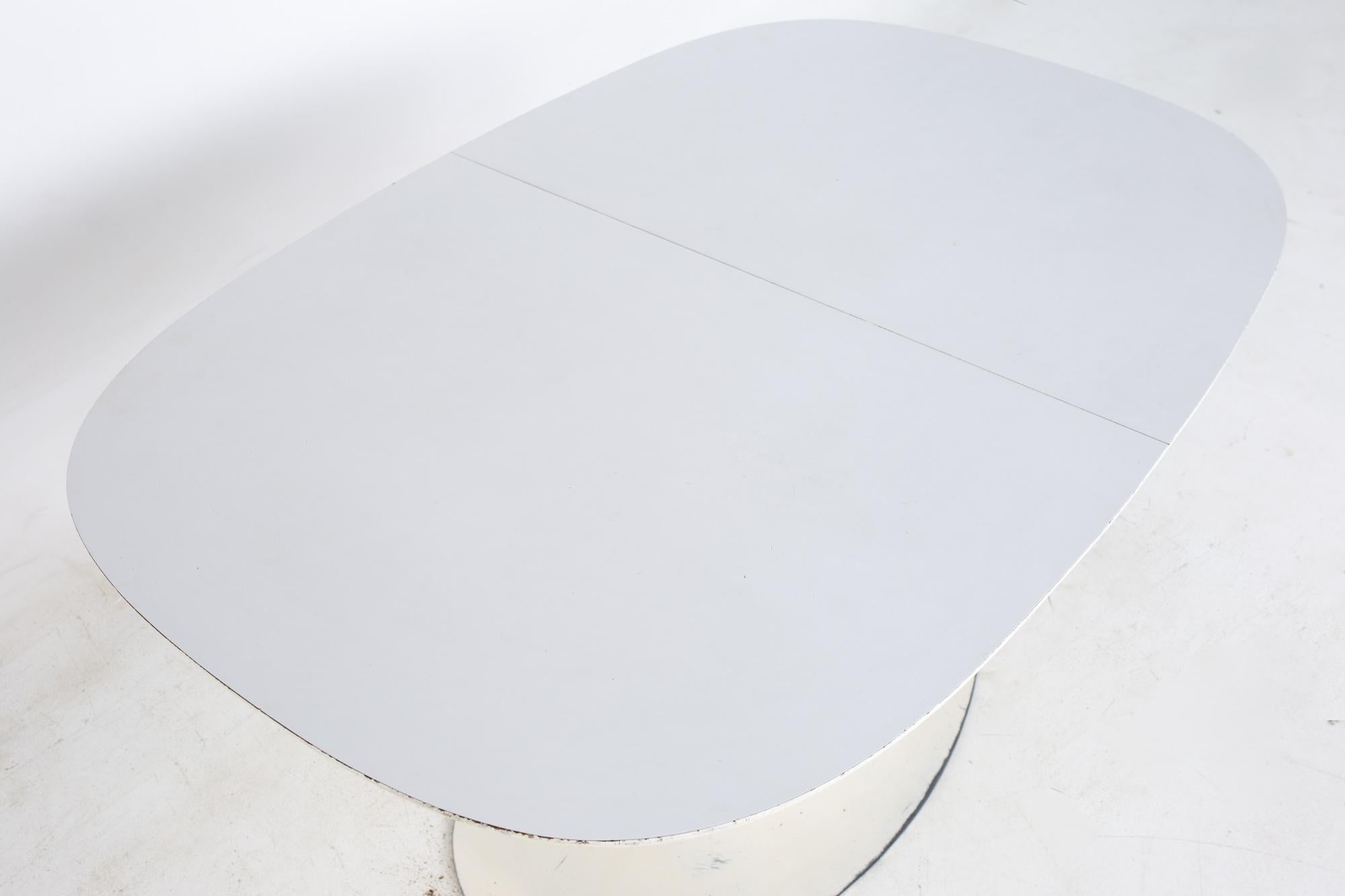American Eero Saarinen Style Burke Mid Century Expanding Oval Tulip Base Dining Table