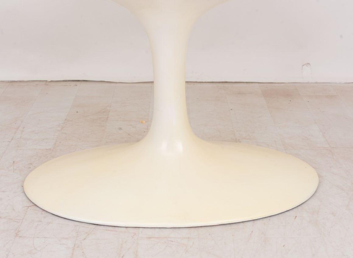 Eero Saarinen Style Oval Tulip Table, on round patinated aluminum pedestal base, apparently unmarked. 30