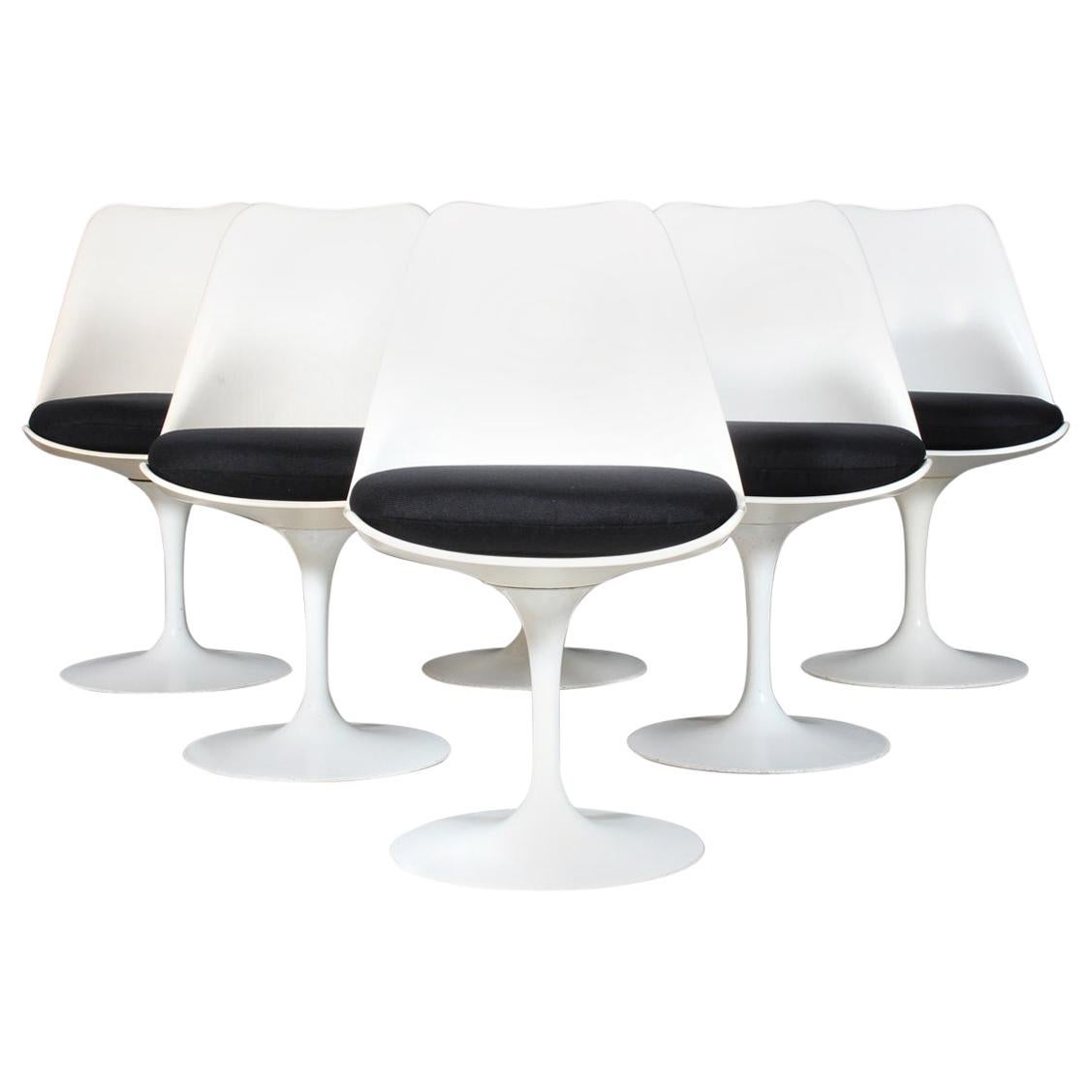 Eero Saarinen Swiveling Tulip Chairs for Knoll