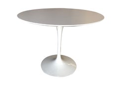 Eero Saarinen Style "Tulip" 36" Round Dining Table for Knoll