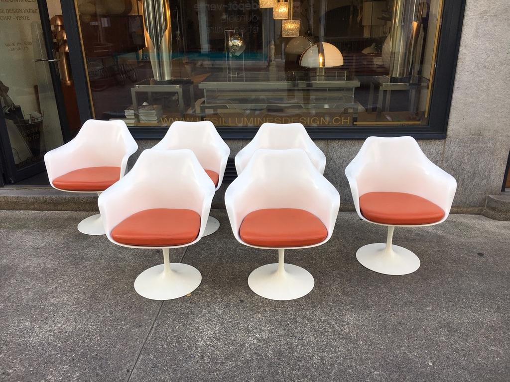 Eero Saarinen Tulip Armchairs by Knoll  6