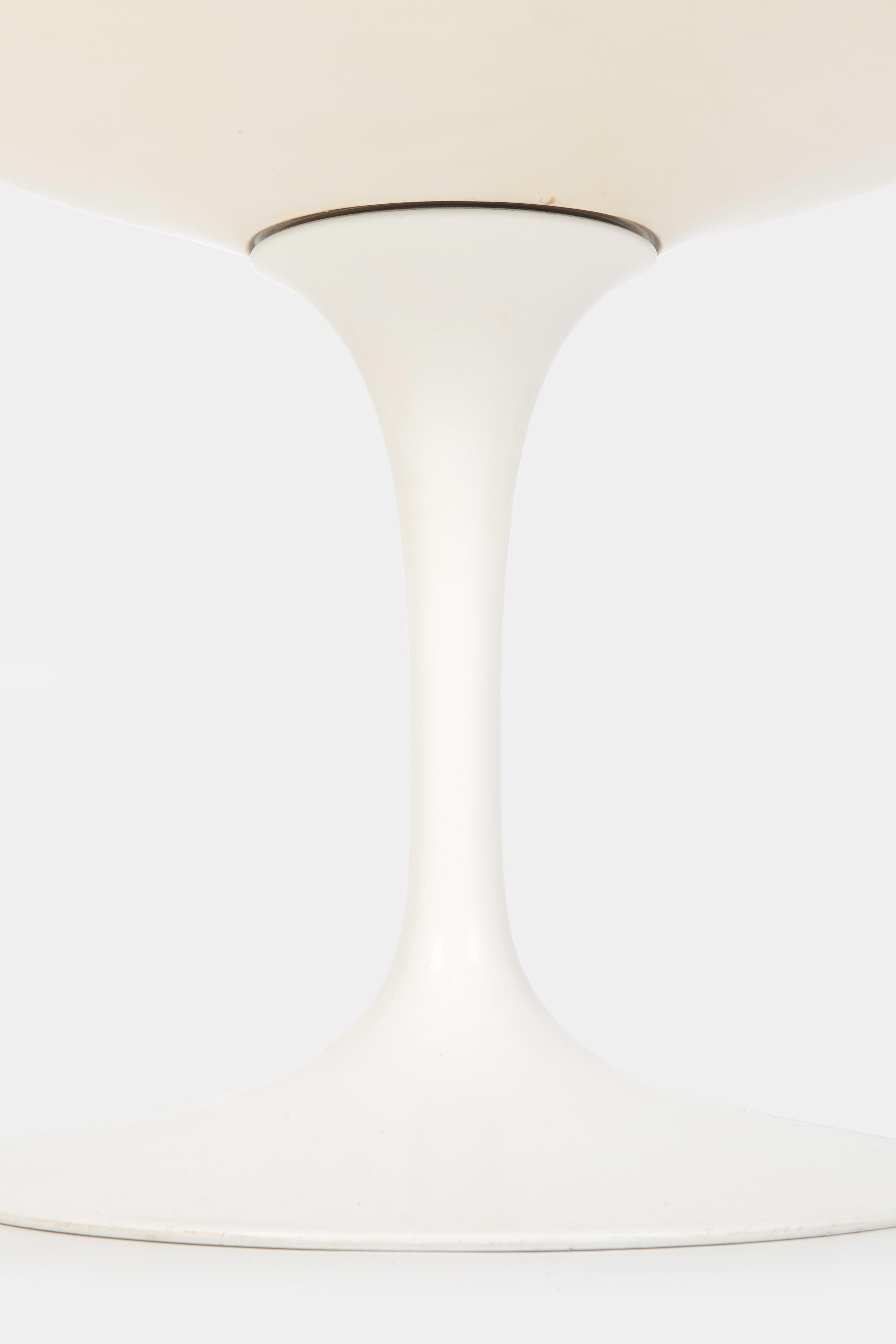 Eero Saarinen “Tulip” Chair Knoll International, 1960s 3