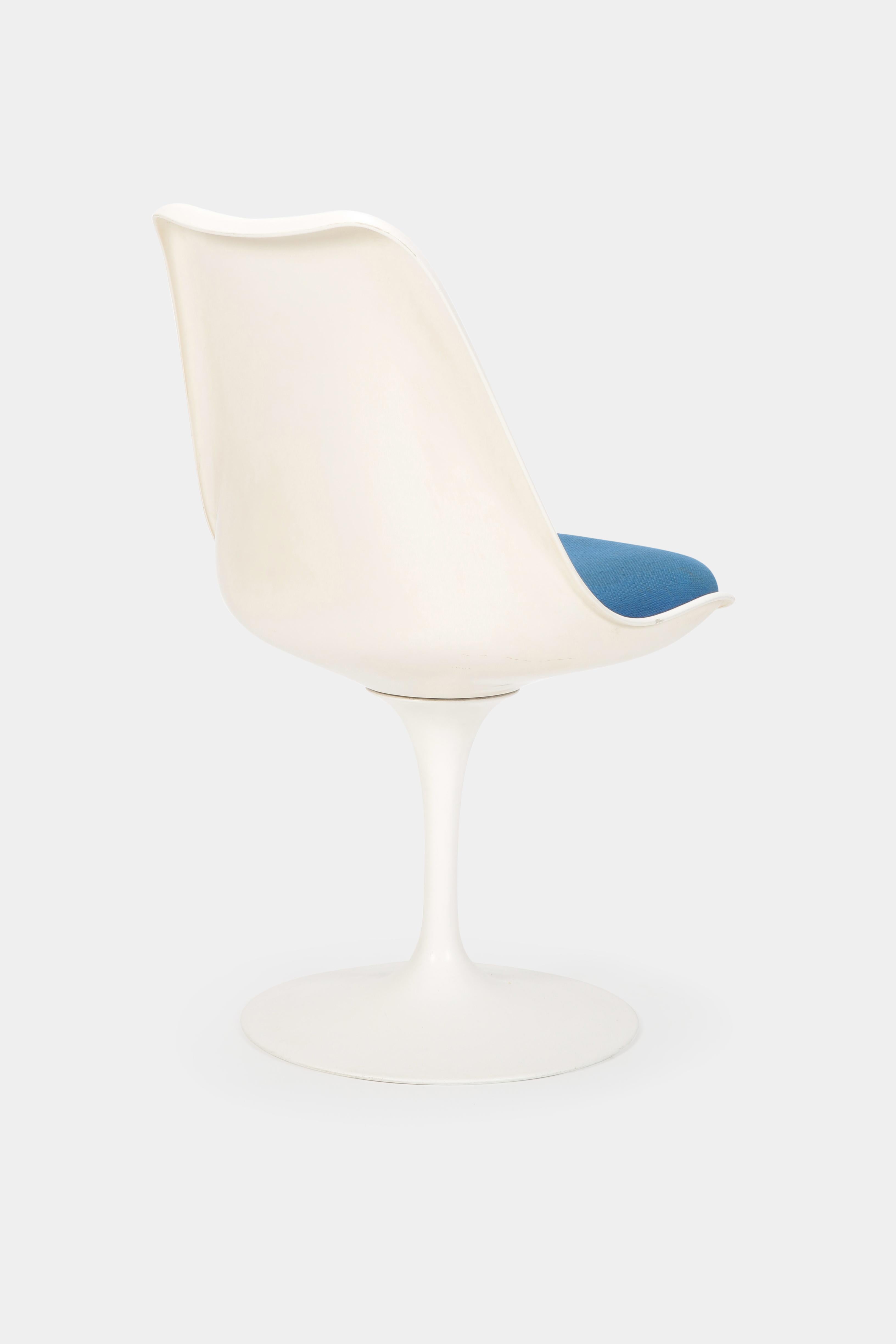 Danish Eero Saarinen “Tulip” Chair Knoll International, 1960s