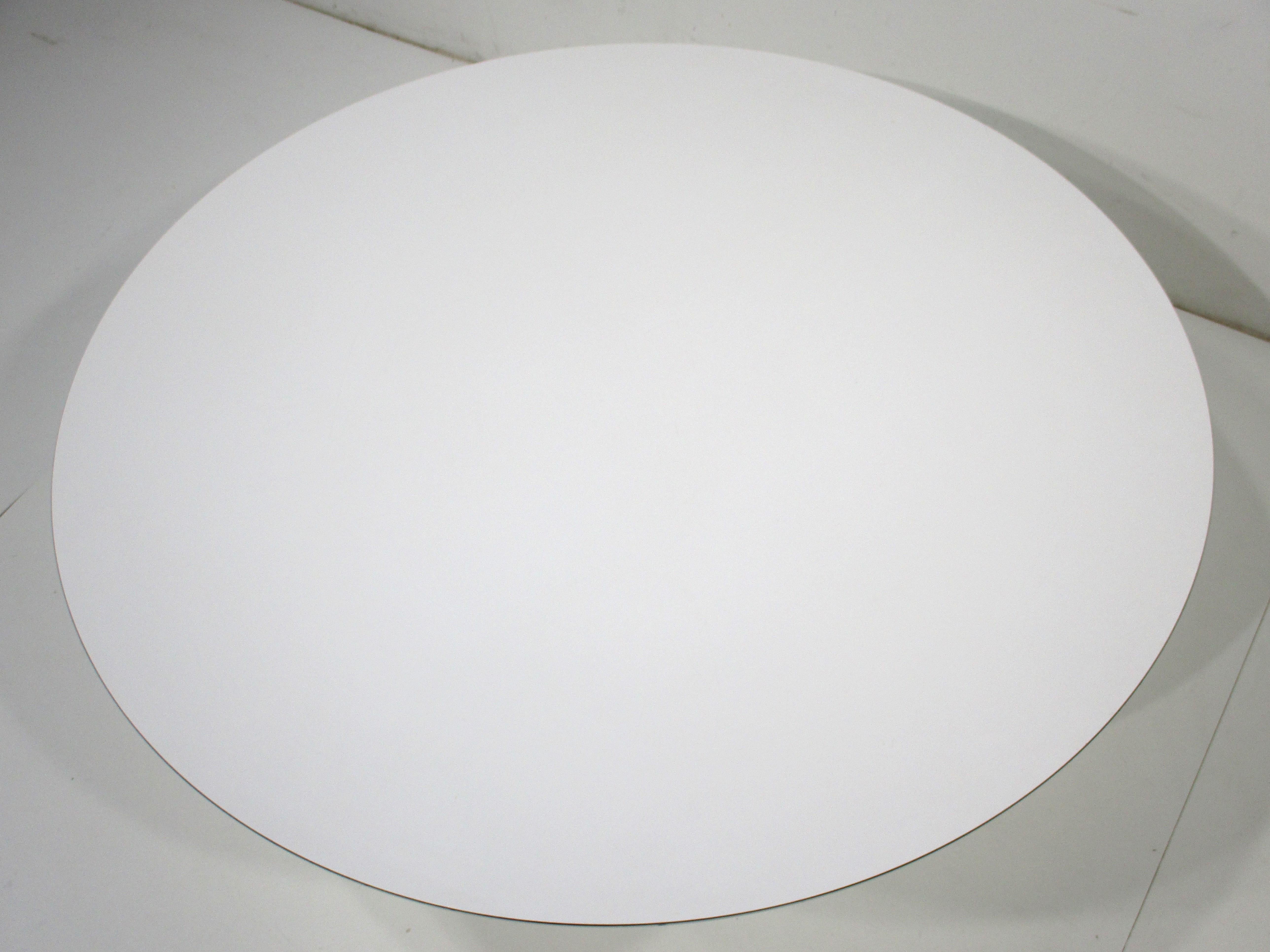 20th Century Eero Saarinen Tulip Coffee Table for Knoll