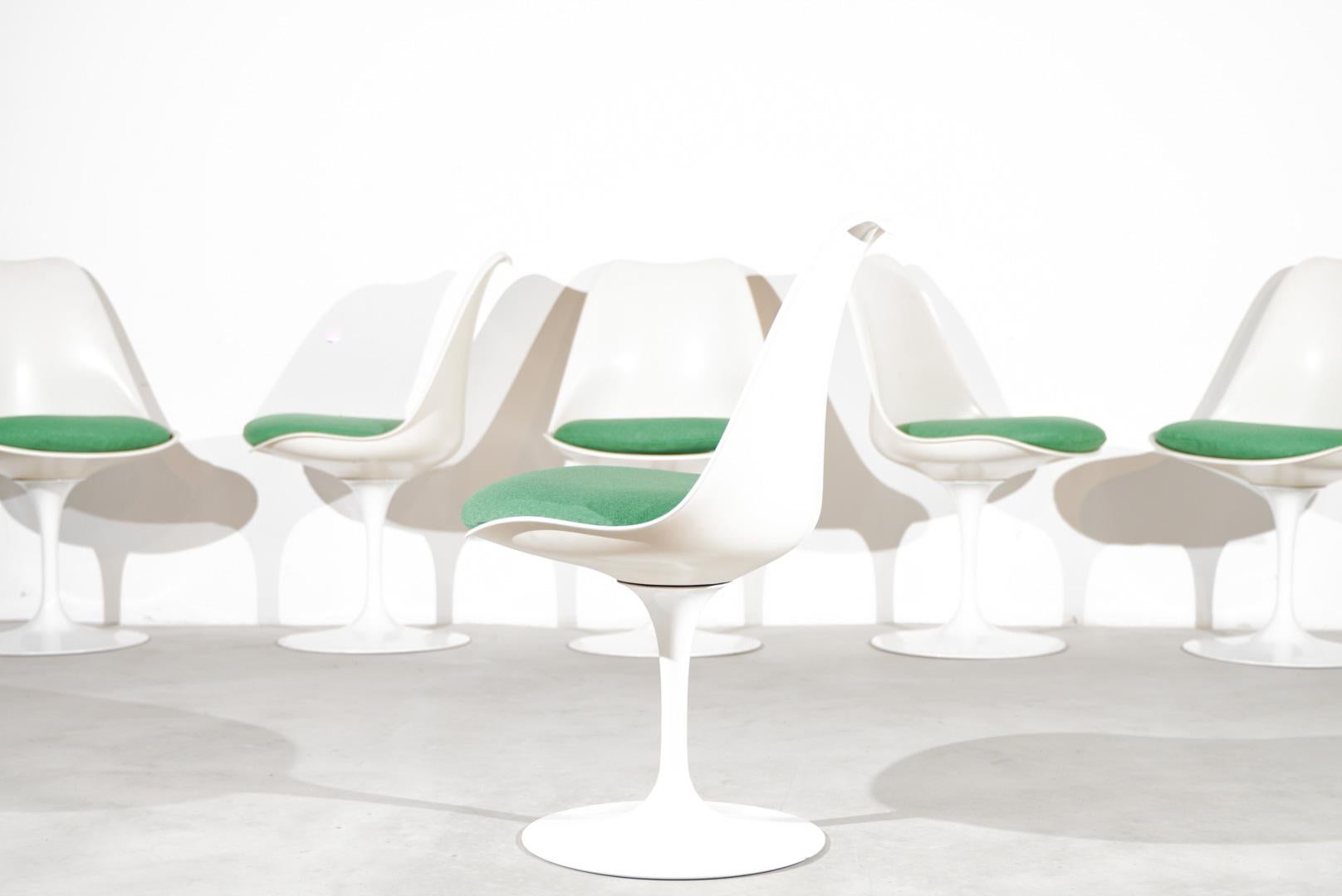 Eero Saarinen Tulip  Dining Chair Knoll International Mid Century  Space Age In Excellent Condition For Sale In Berlin, BE