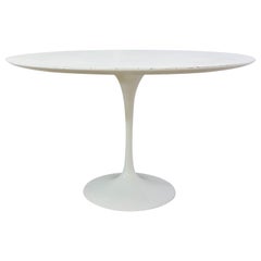 Eero Saarinen "Tulip" Dining Table for Knoll Circular Table, circa 1970