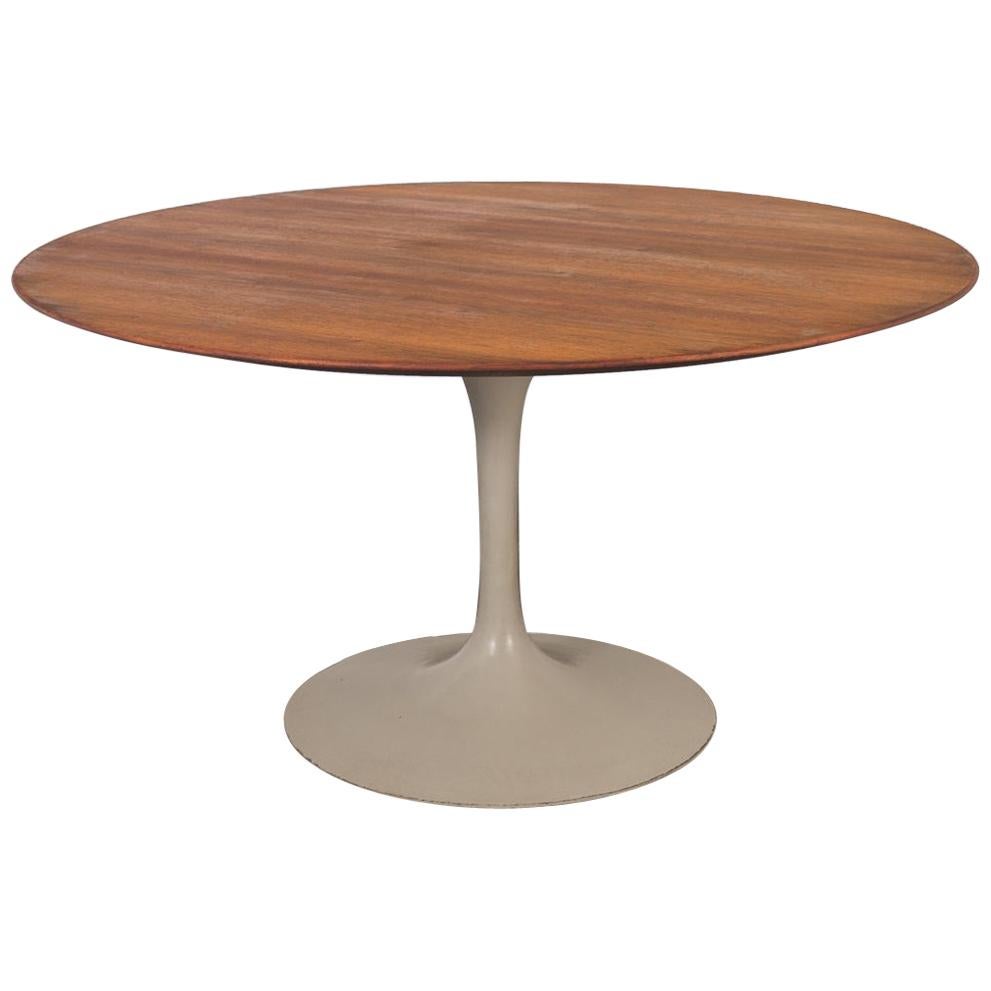 Eero Saarinen Tulip Dining Table for Knoll