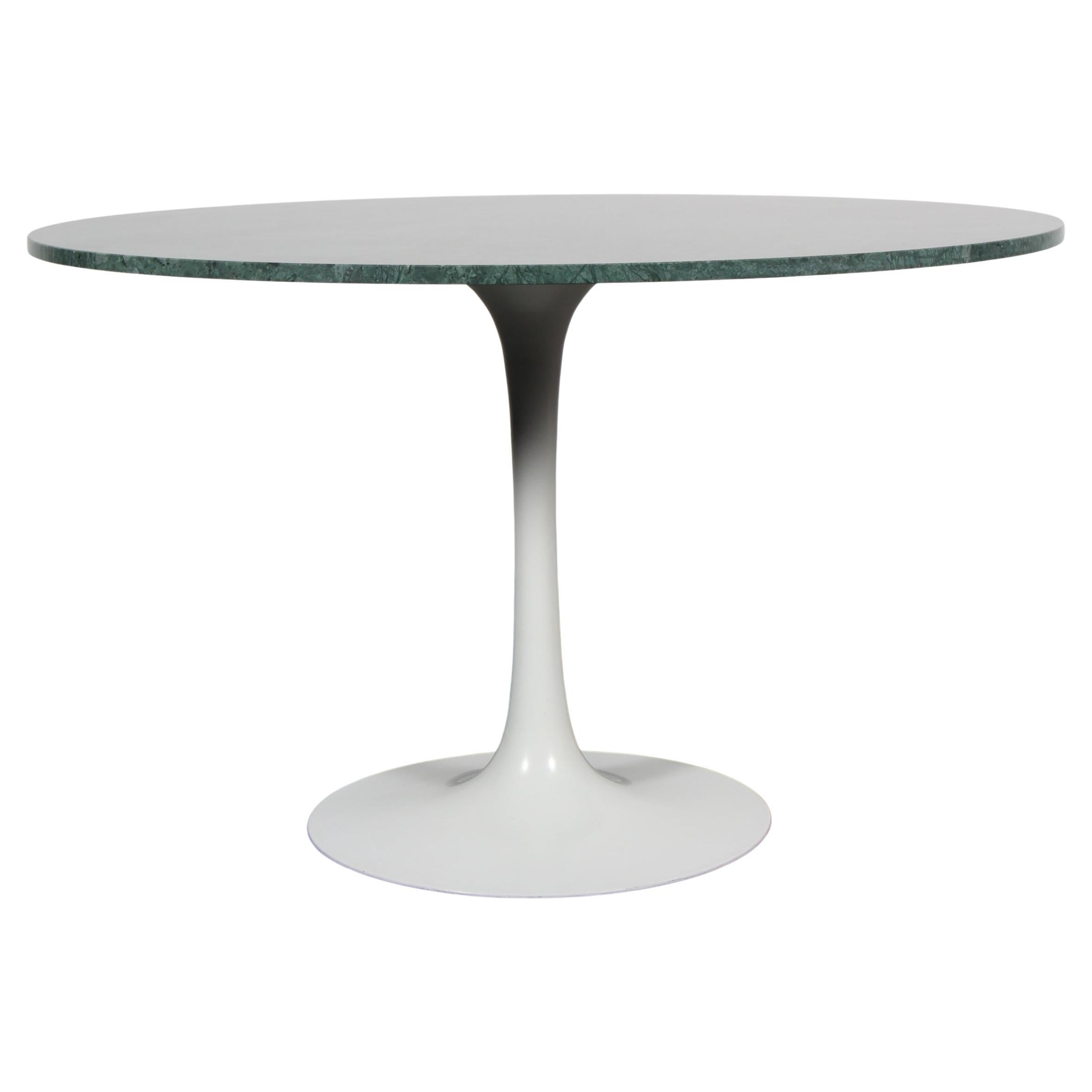 Eero Saarinen Tulip Dining Table for Knoll