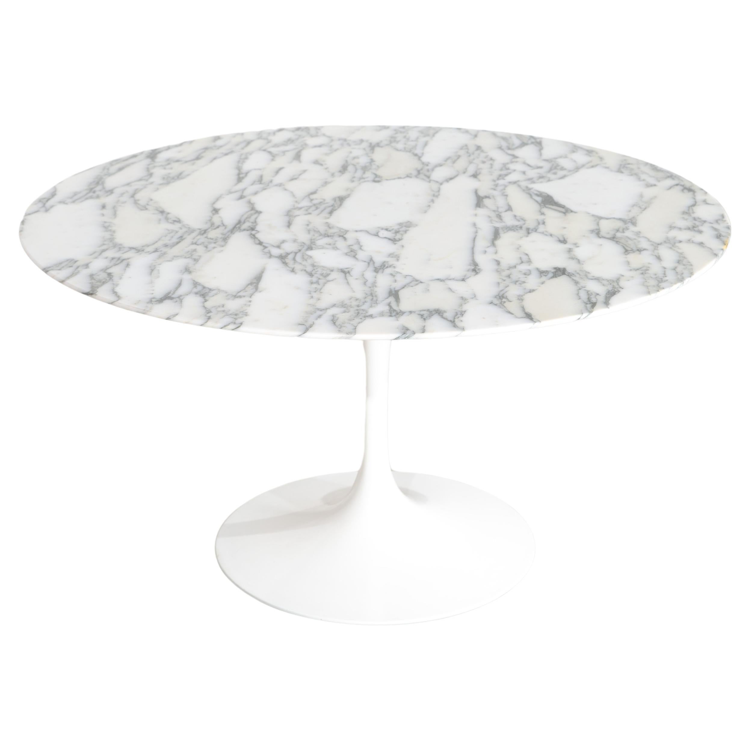 Eero Saarinen  Tulip Dining Table Marble Knoll International