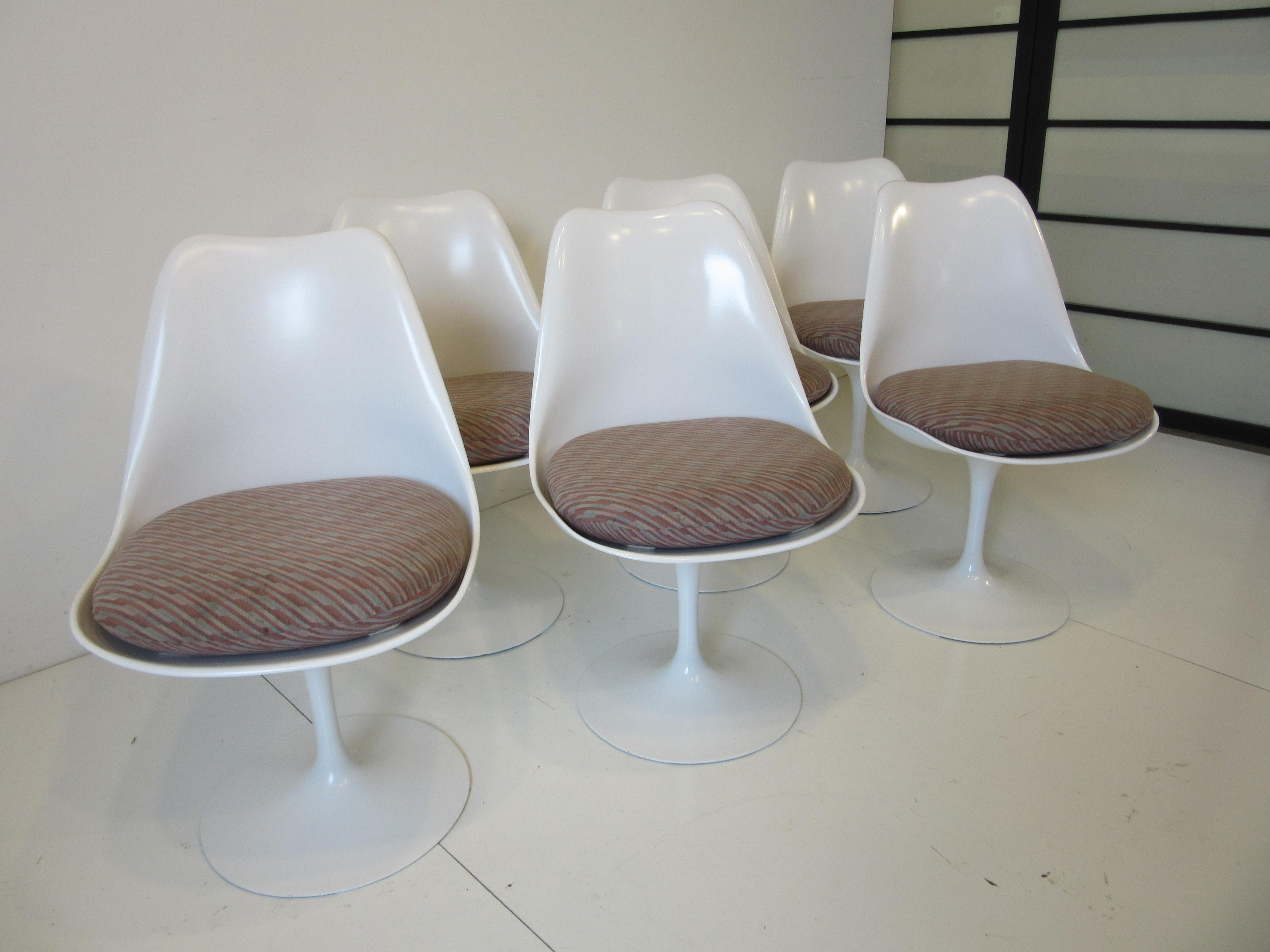 Eero Saarinen Tulip Side Chairs for Knoll 5