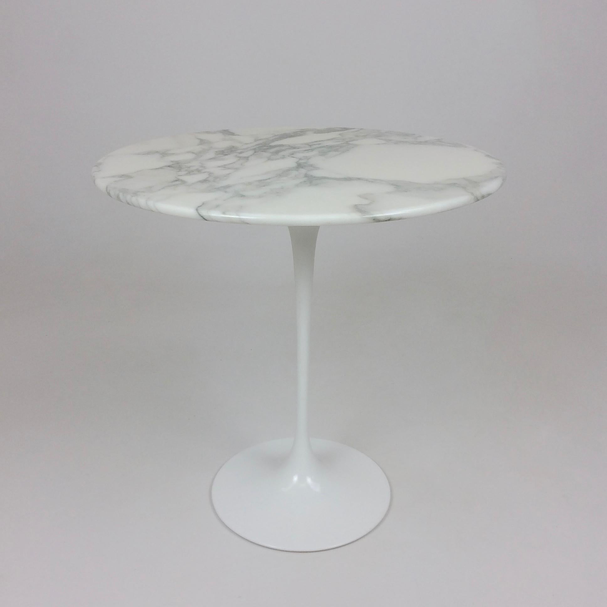 Eero Saarinen Tulip Side Table for Knoll 5