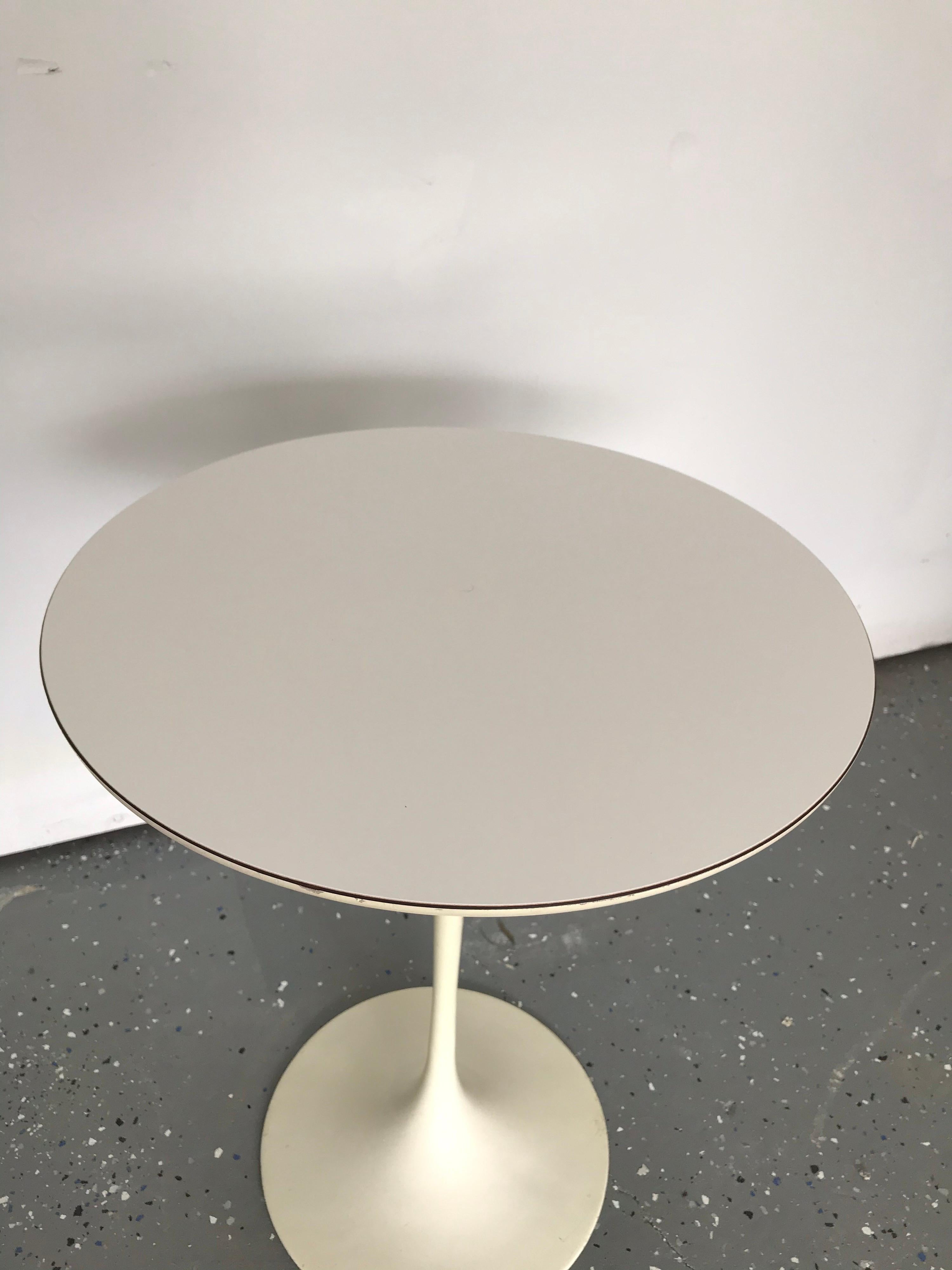 American Eero Saarinen Tulip Side Table for Knoll