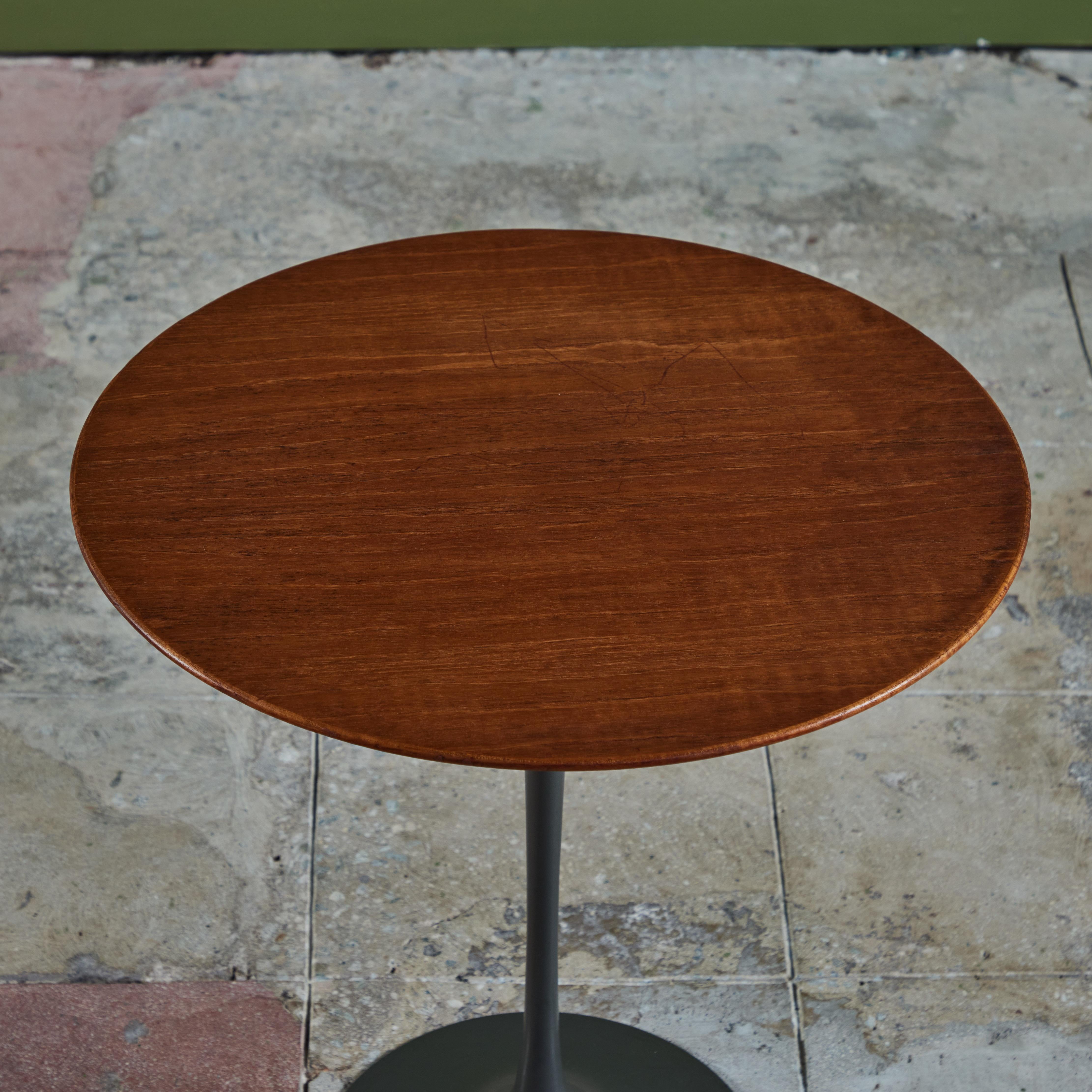 Eero Saarinen Tulip Side Table for Knoll In Good Condition In Los Angeles, CA