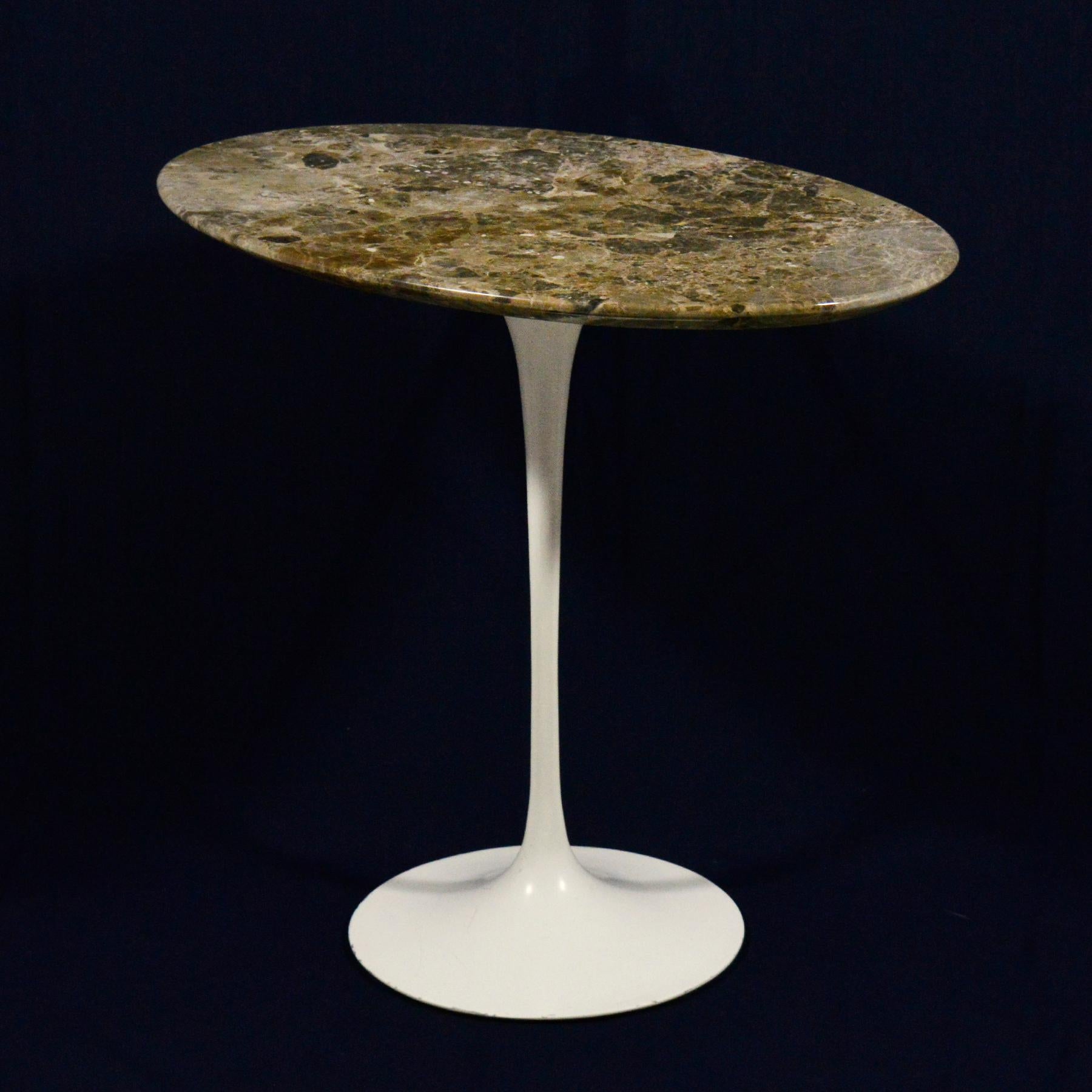 Mid-20th Century Eero Saarinen Tulip Side Table with Marble Top