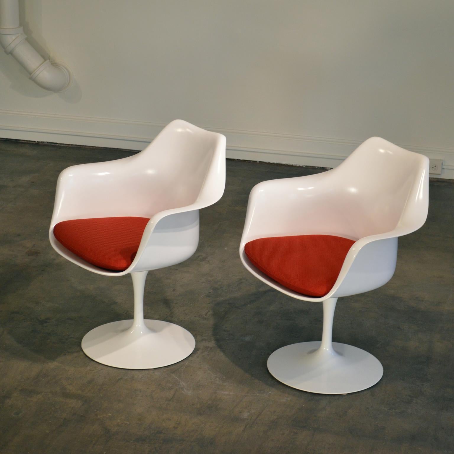 Aluminum Eero Saarinen Tulip Swivel Armchairs with Red Cushions by Knoll