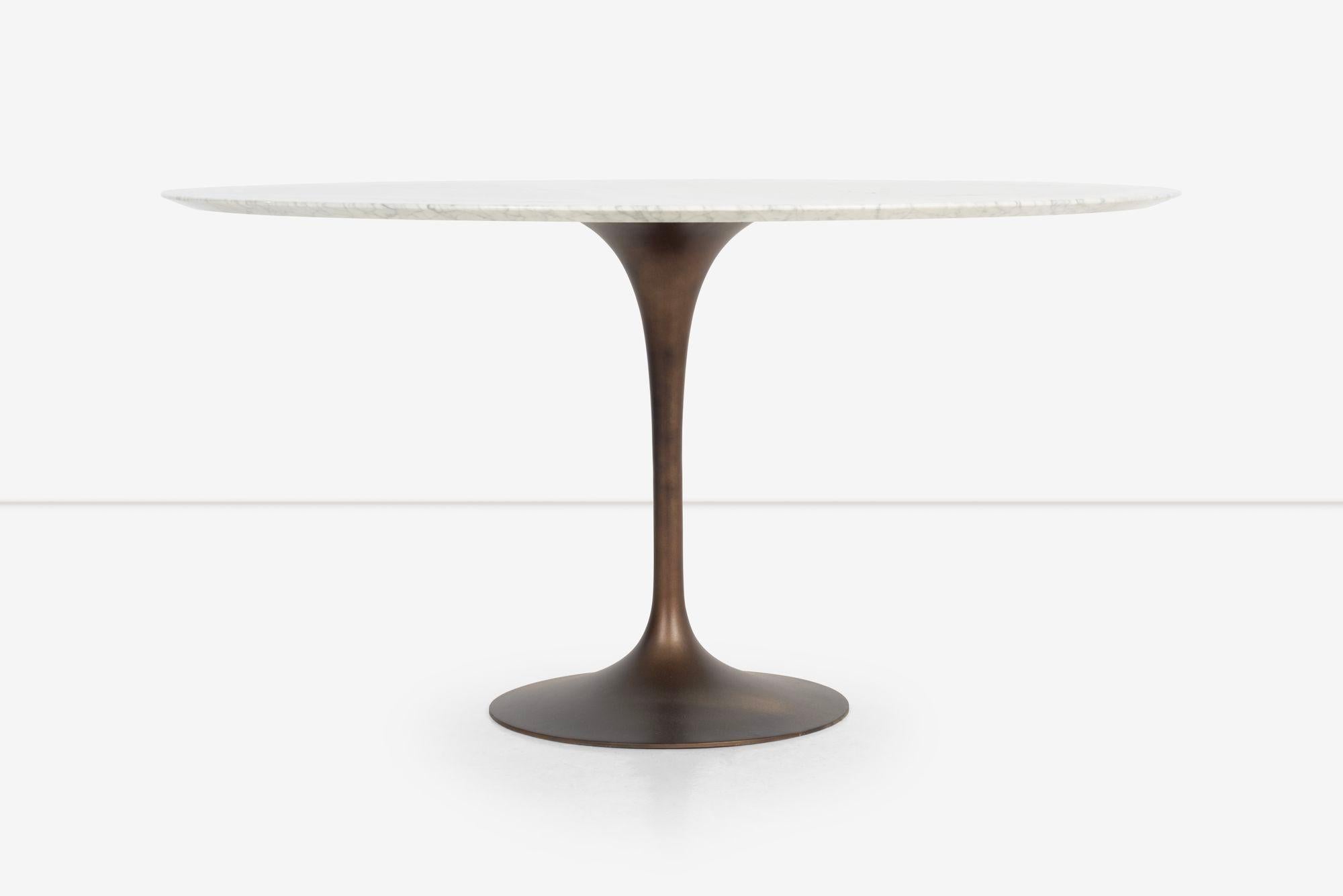 Eero Saarinen Tulip Table in Bronze with 3/4