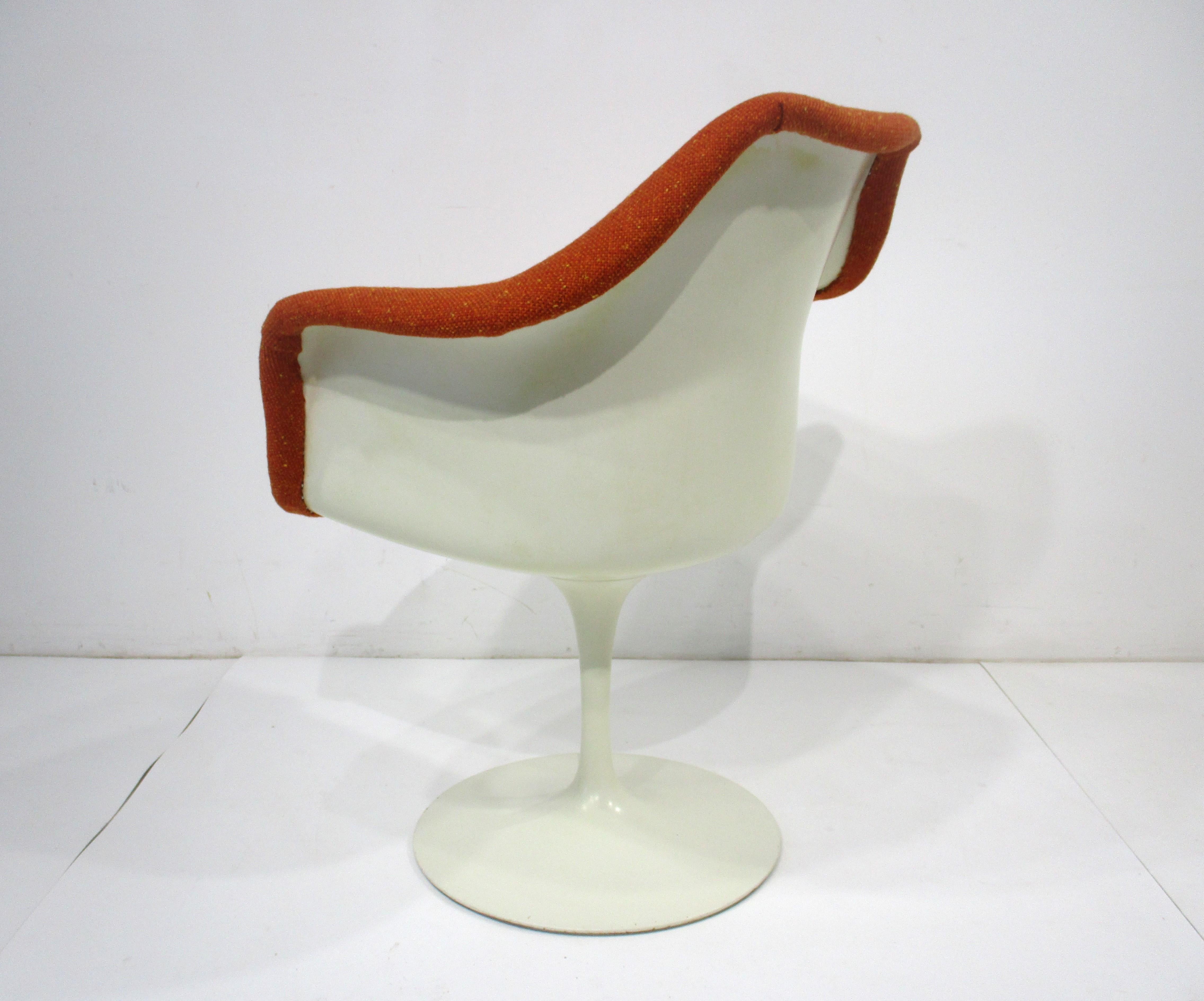 20th Century Eero Saarinen Upholstered Tulip Armchair for Knoll  For Sale