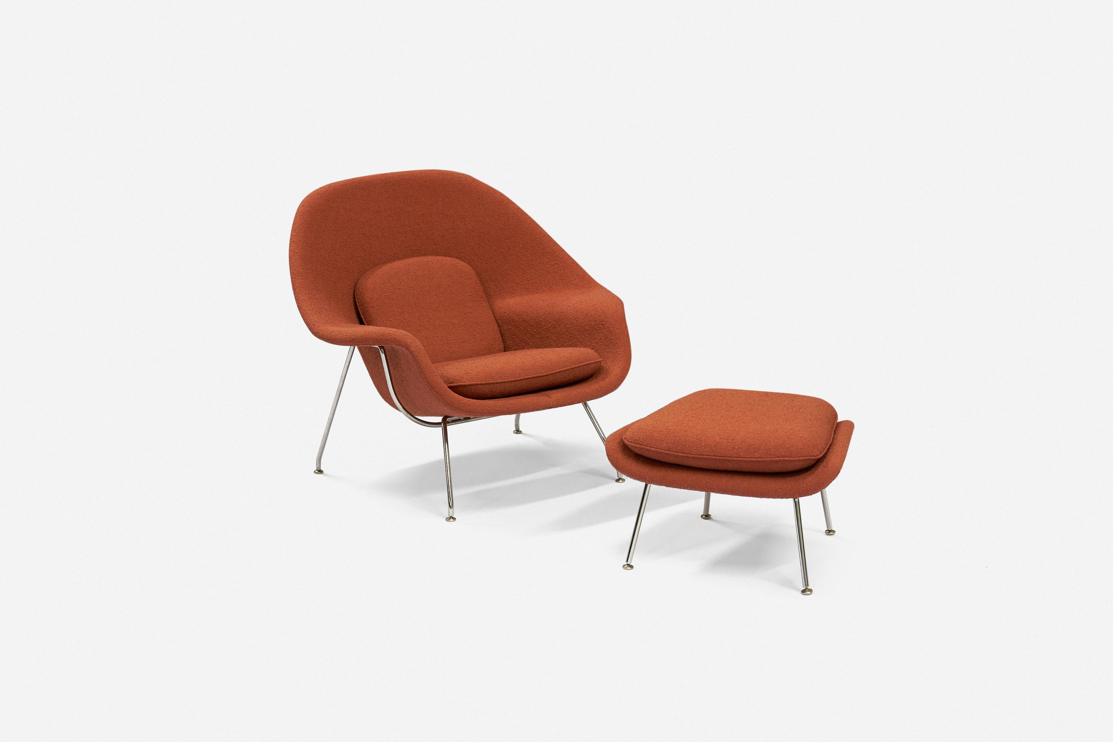 American Eero Saarinen vintage Womb Chair and Ottoman for Knoll For Sale